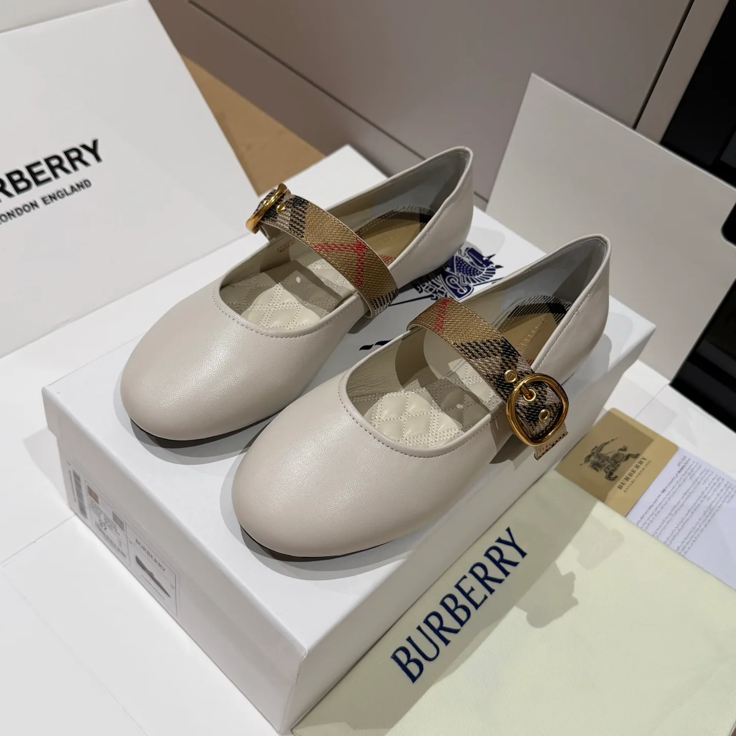 Балетки Женские Burberry 19333956