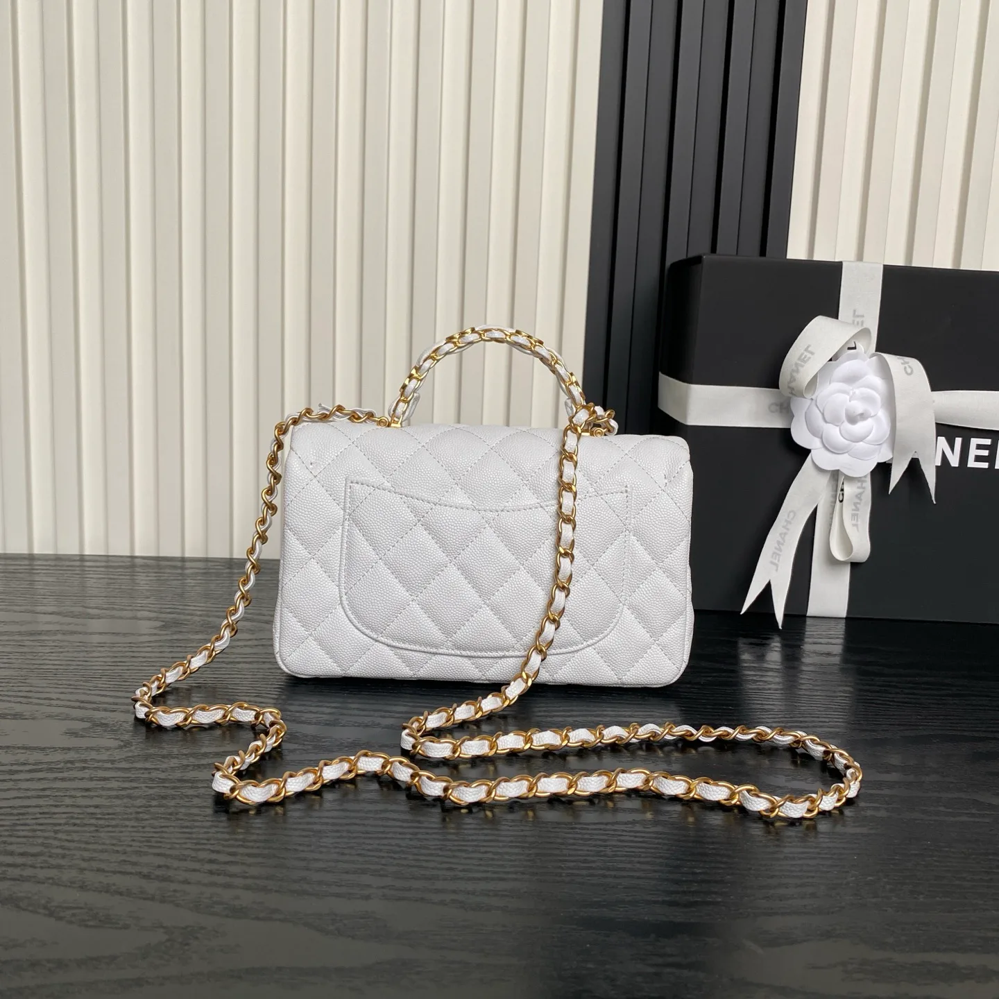 Классические Сумки Женские Chanel 17364563