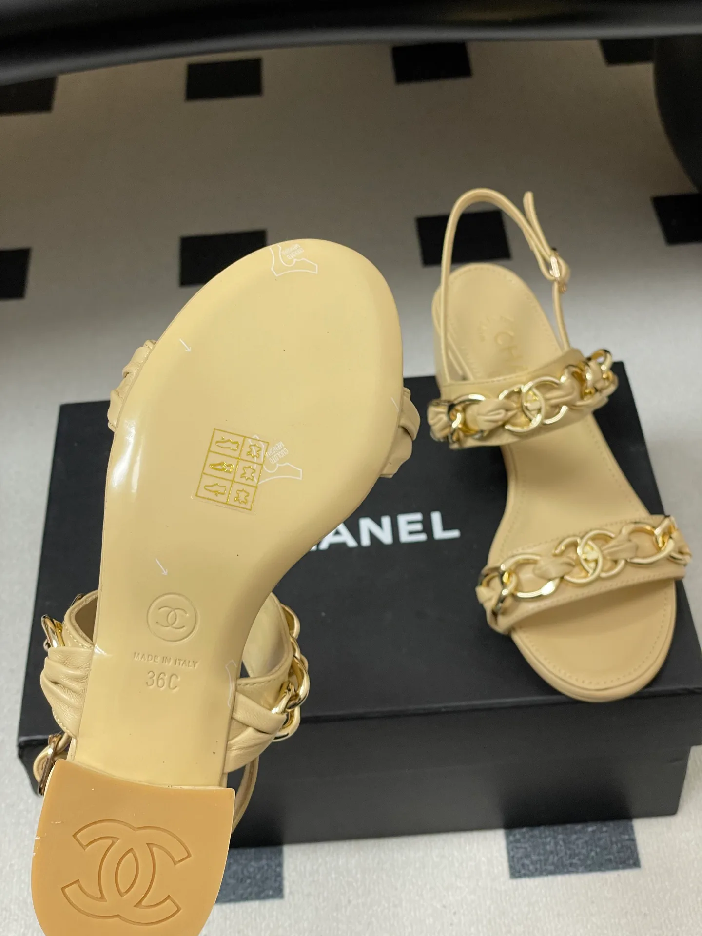 Босоножки Женские Chanel 12810838