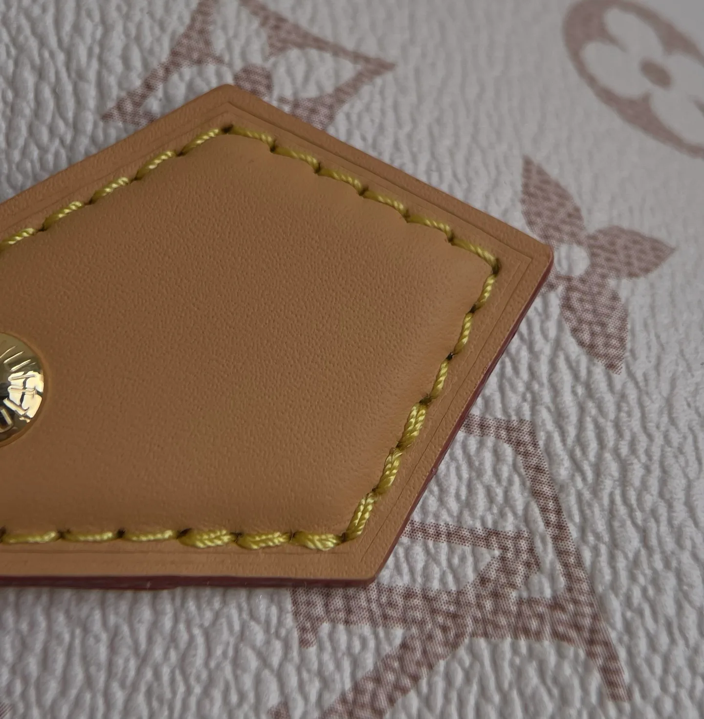 Классические Сумки Женские Louis Vuitton 11564778