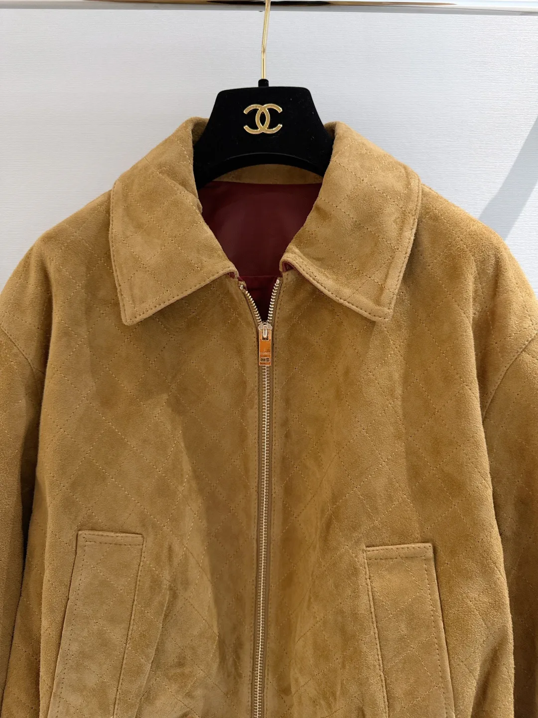 Кожаные Куртки И Дублёнки Женские Chanel 18336463