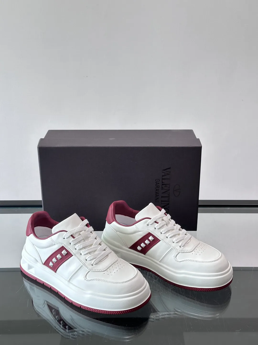 Кроссовки Мужские Valentino 13330544