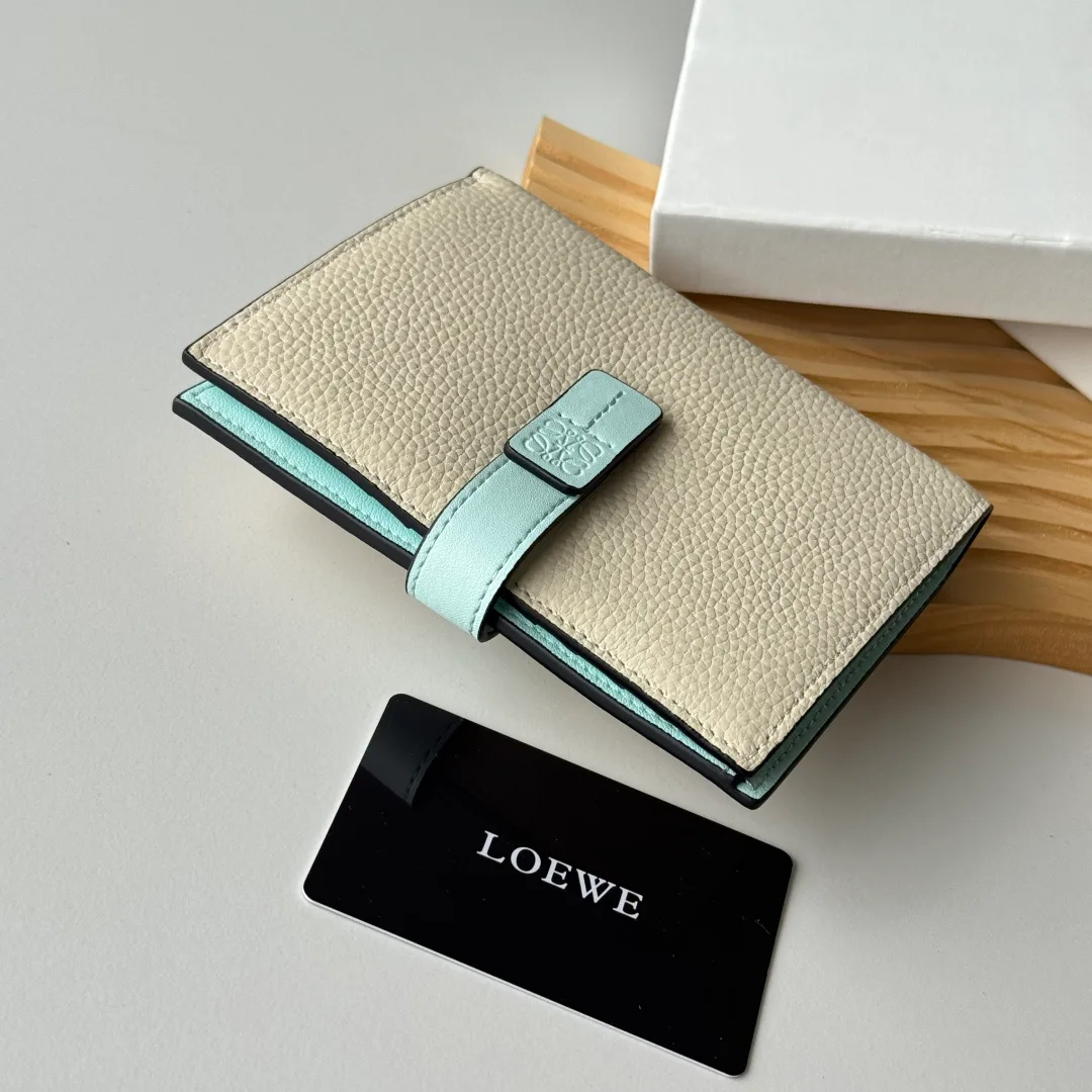 Клатчи Женские Loewe 617237