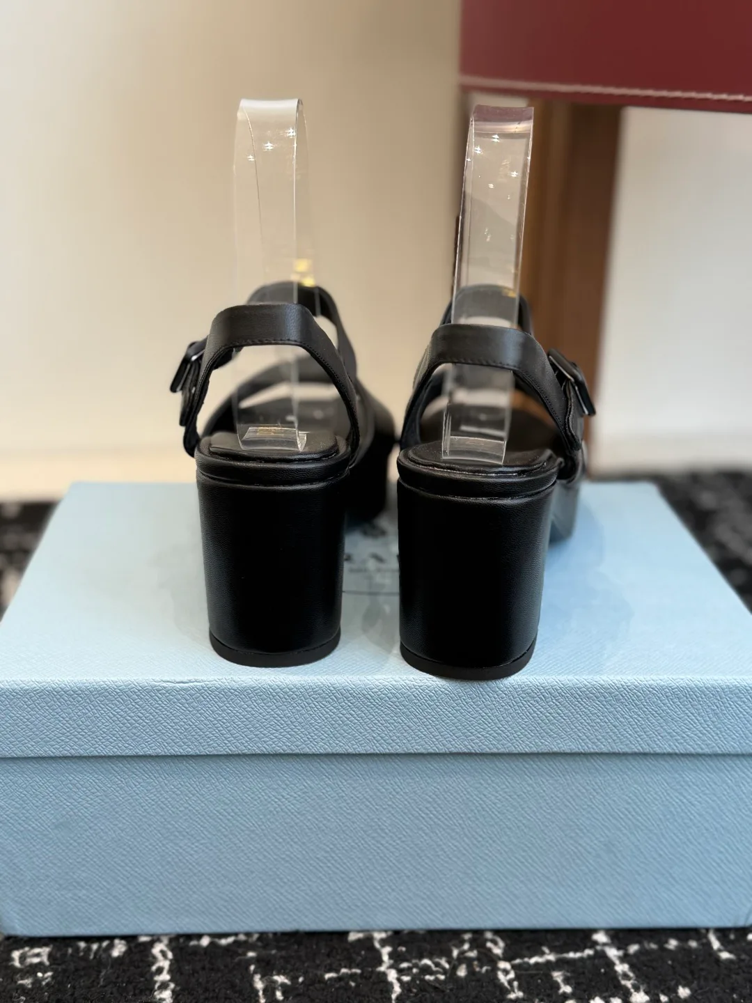 Босоножки Женские Prada 1262110