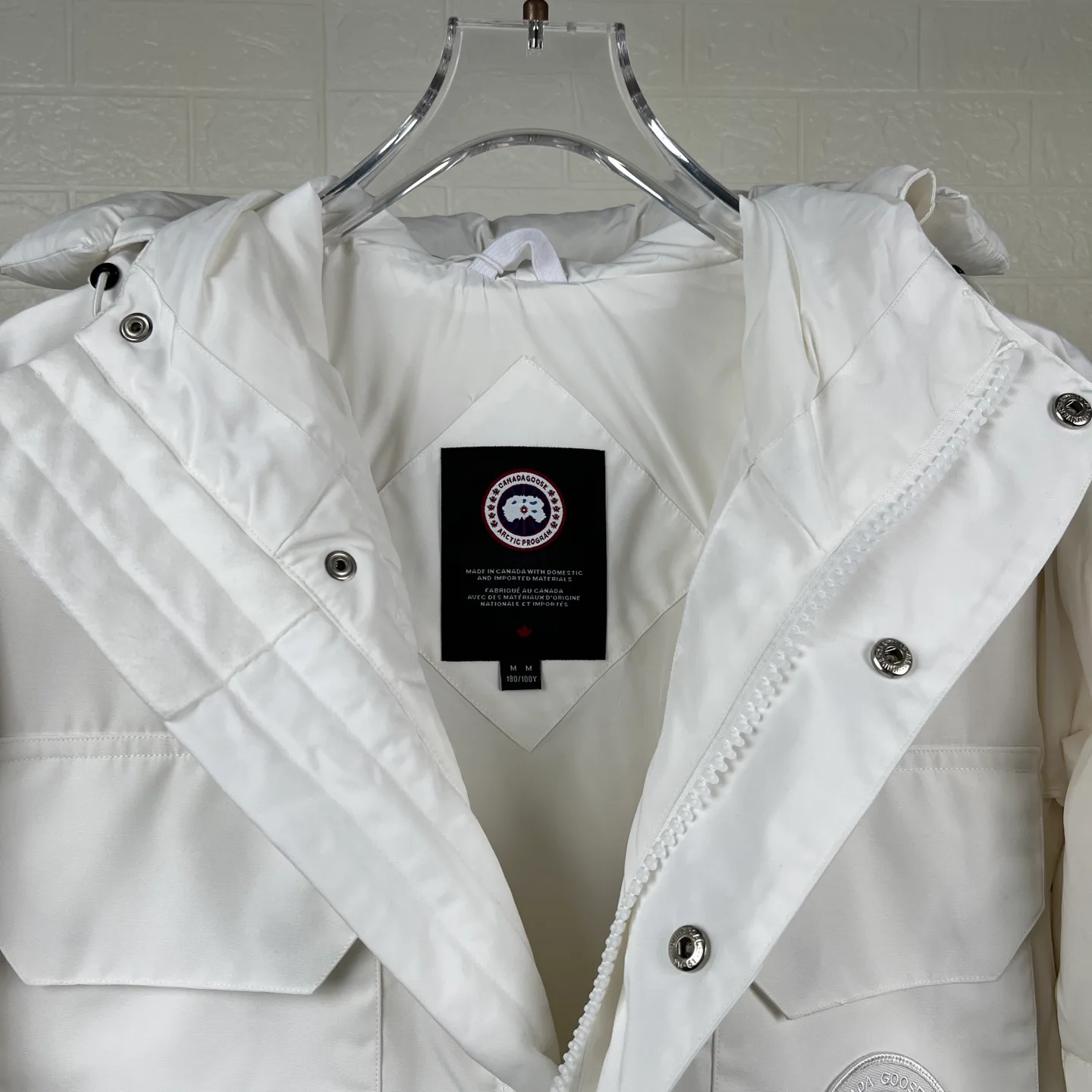 Куртки И Пуховики Женские Canada Goose 17926940