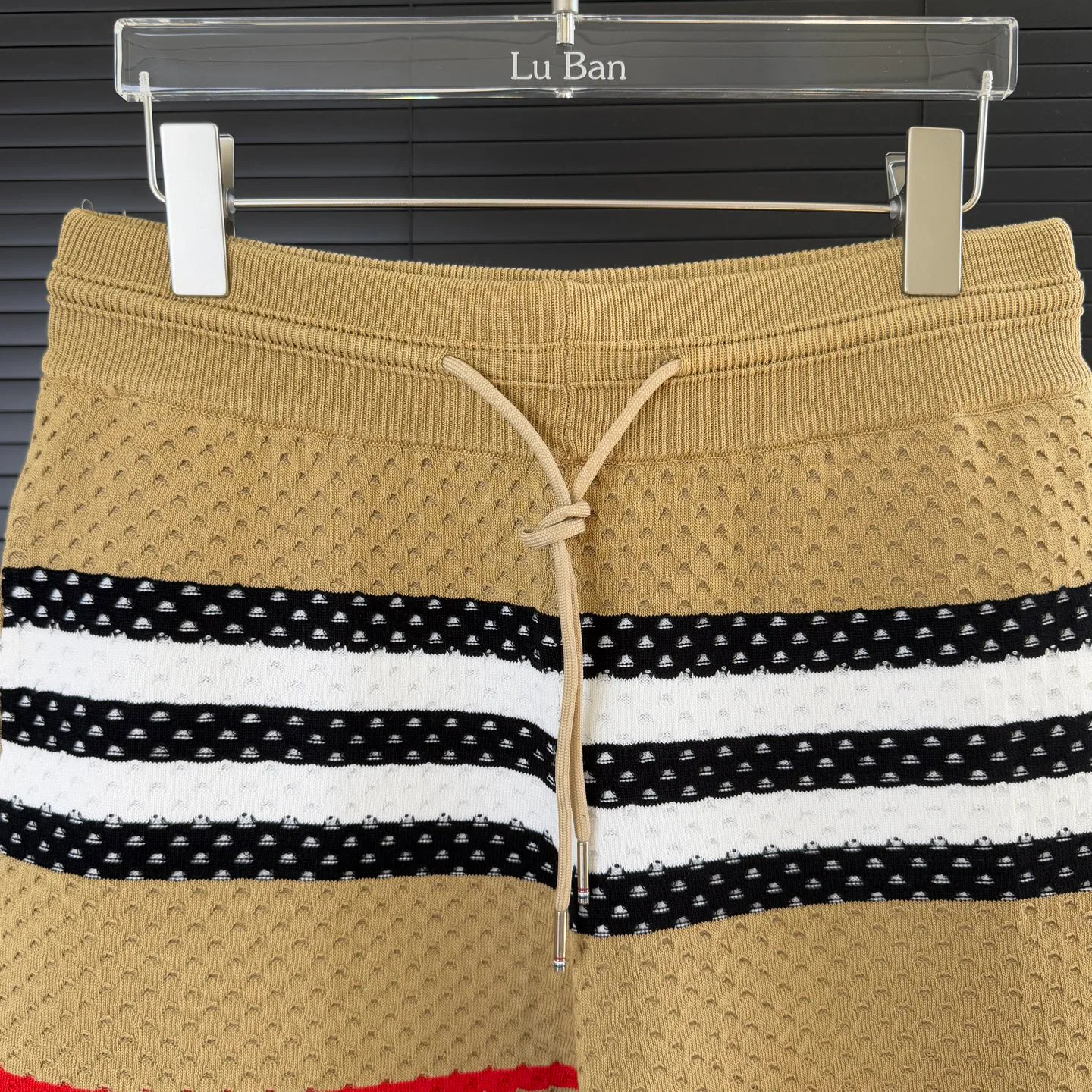 Шорты Женские Burberry 10952477