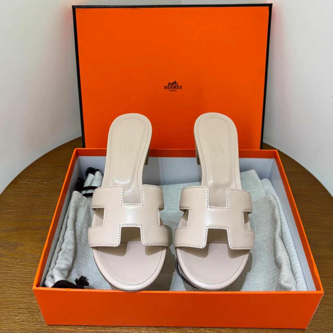 Сандалии Женские Hermes 10992649