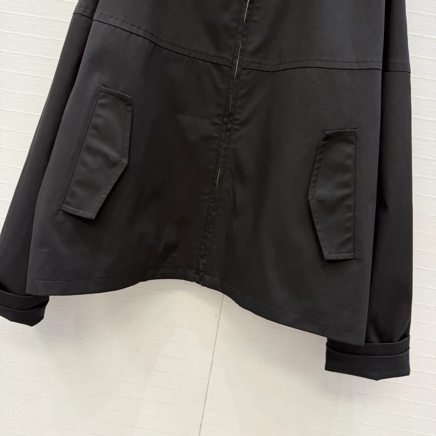 Куртки И Пуховики Женские Bottega Veneta 18432212