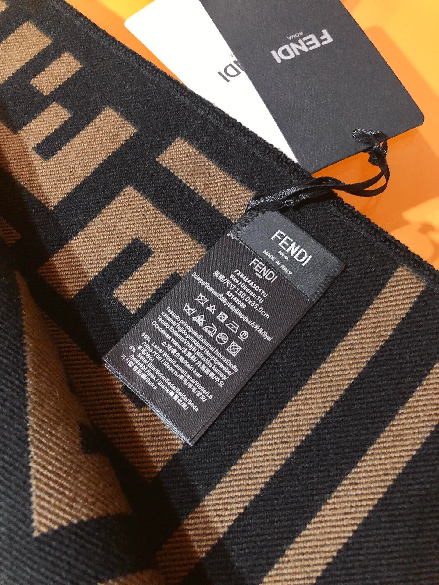 Шарфы Fendi 1780857