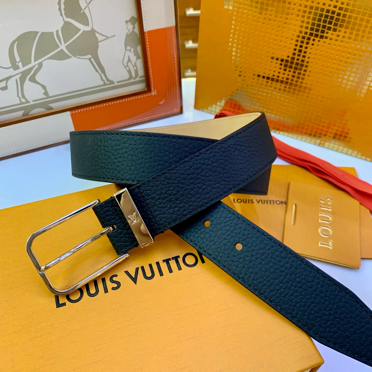 Ремни Louis Vuitton 17682174
