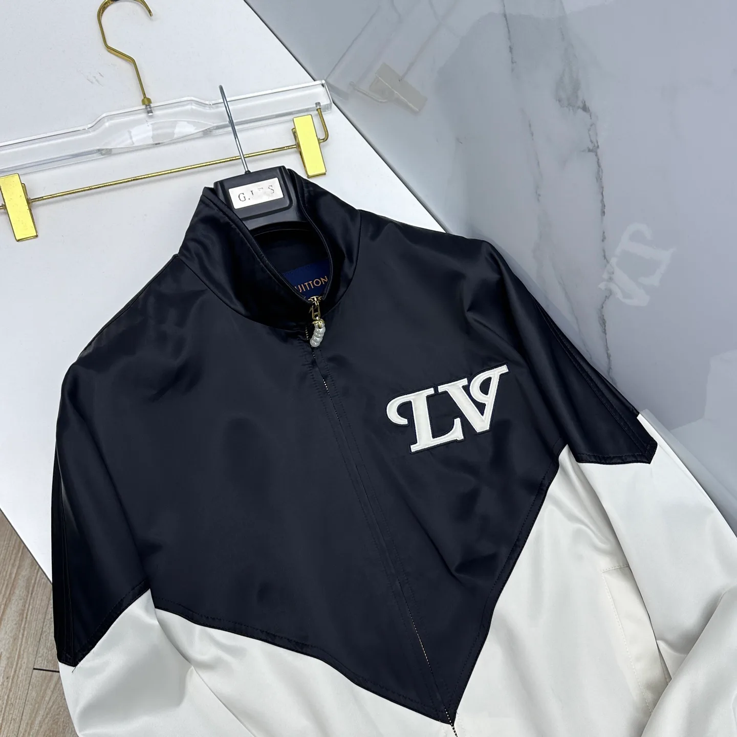Куртки И Пуховики Мужские Louis Vuitton 18246790