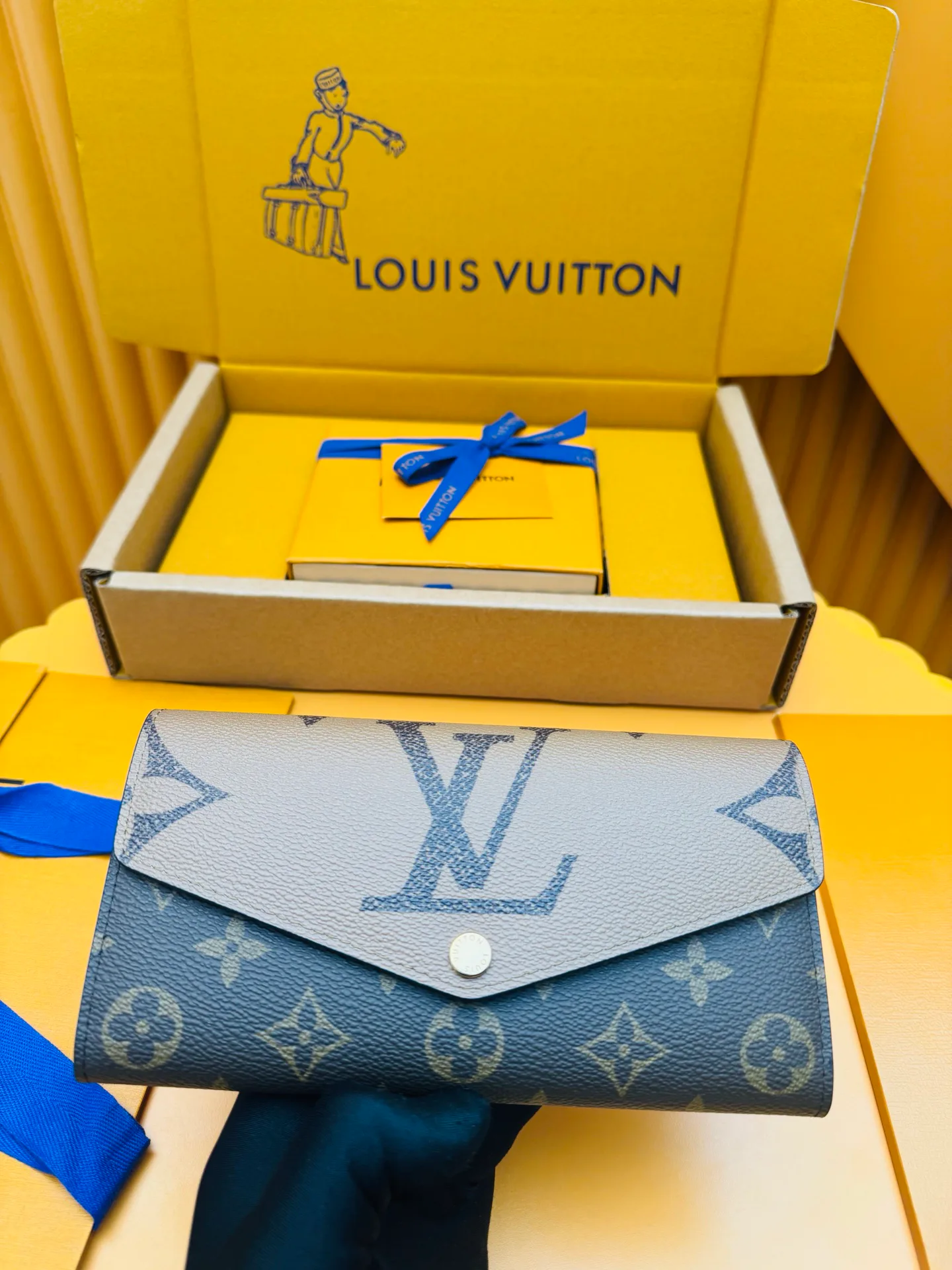 Классические Сумки Женские Louis Vuitton 11869538