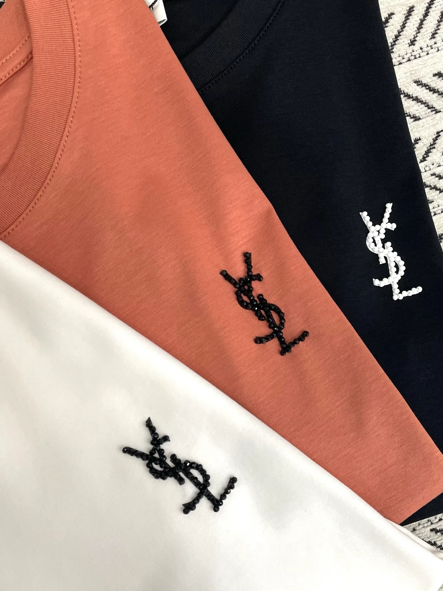 Футболки Женские Saint Laurent 2321911