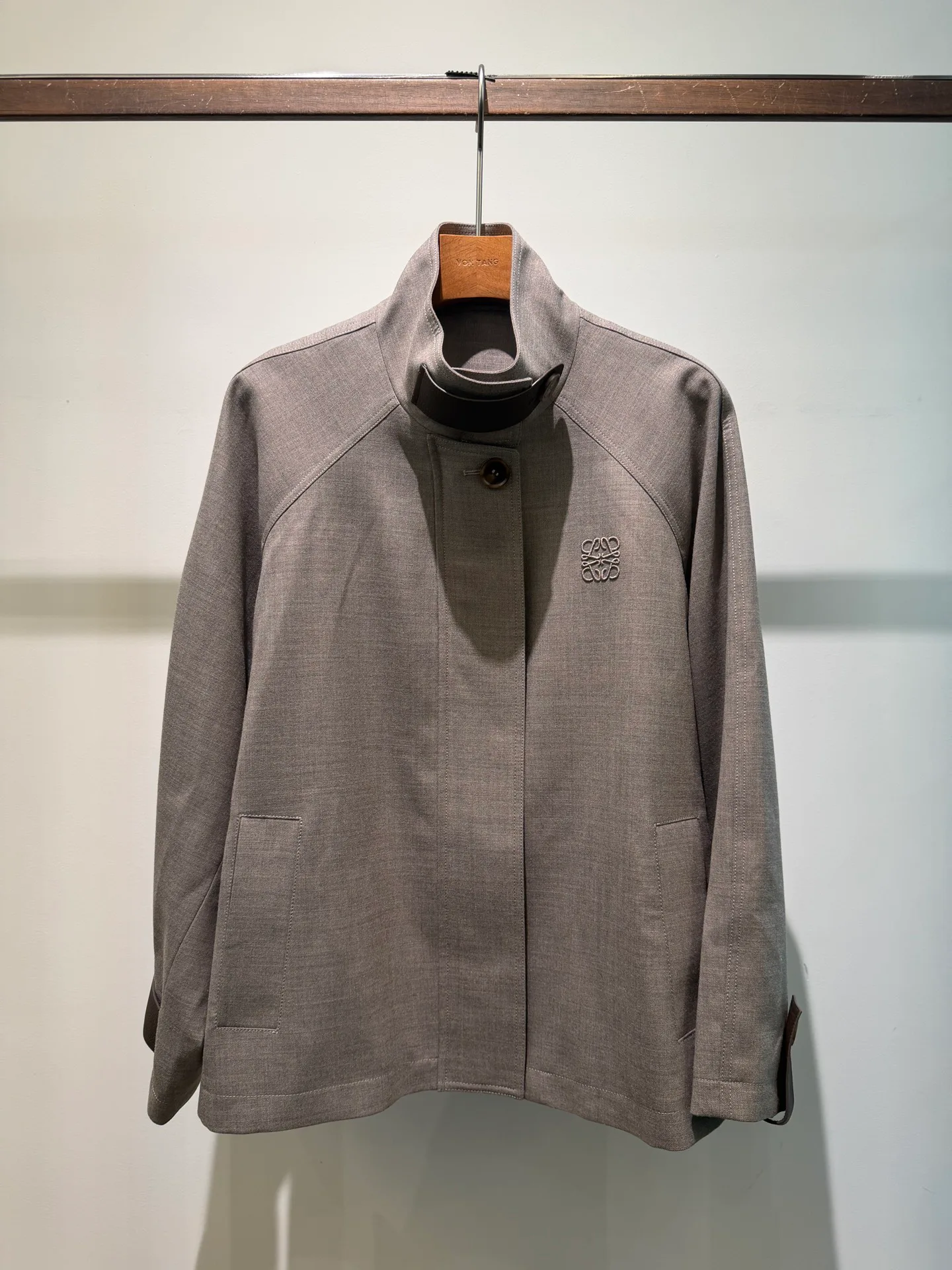 Куртки И Пуховики Женские Loewe 17927034