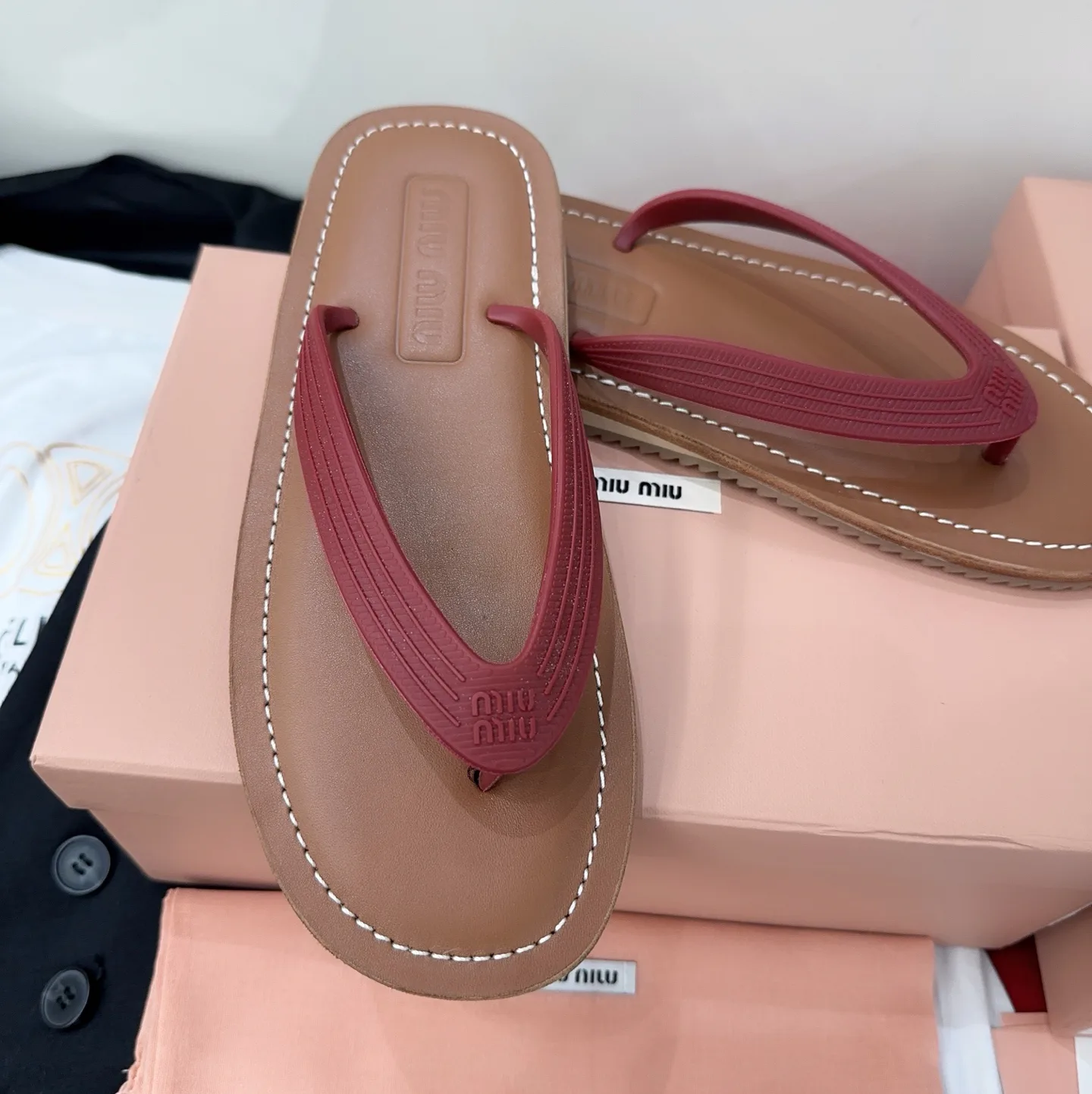 Шлепанцы Женские Miu Miu 12859284