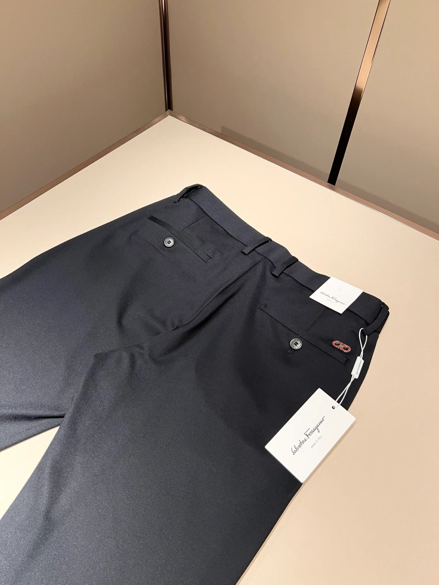 Брюки Мужские Salvatore Ferragamo 11952778