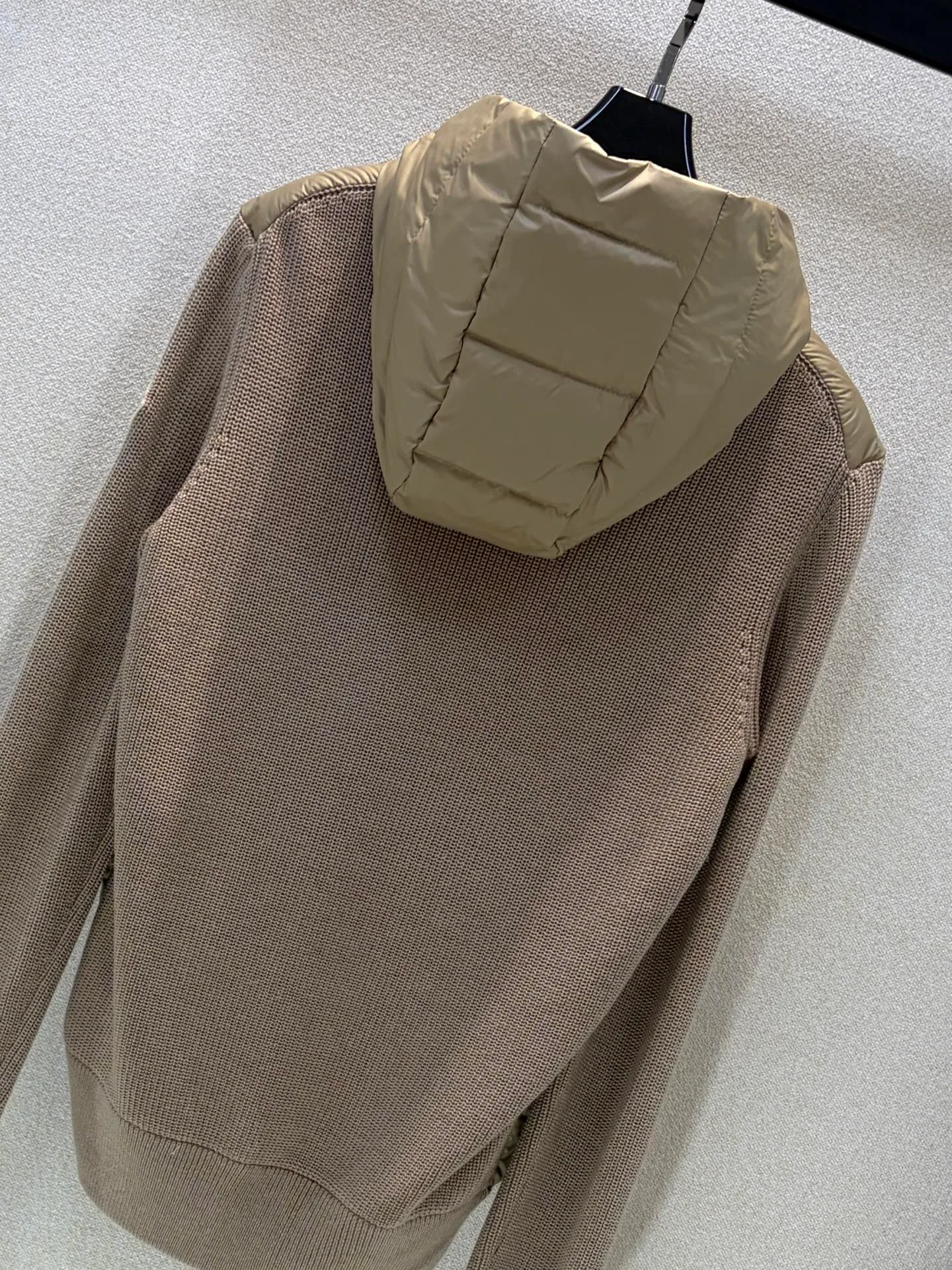 Куртки И Пуховики Женские Moncler 19114367