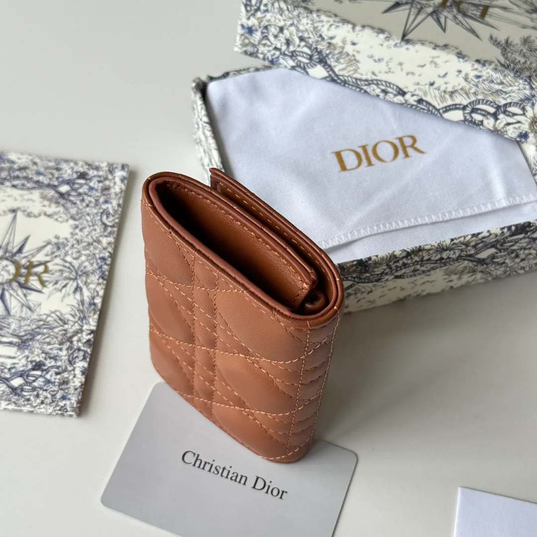Клатчи Женские Christian Dior 18993512