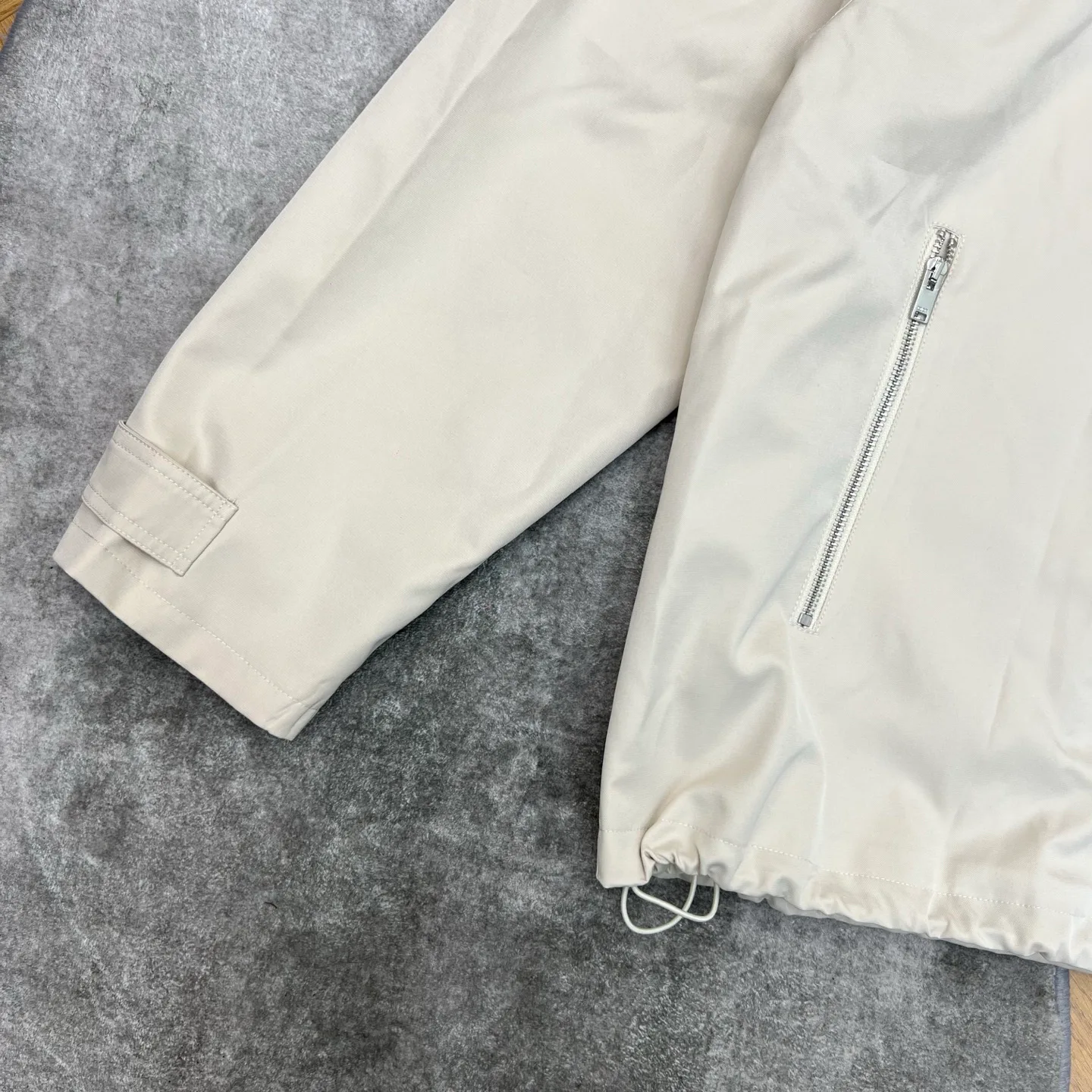 Куртки И Пуховики Женские Christian Dior 12592781