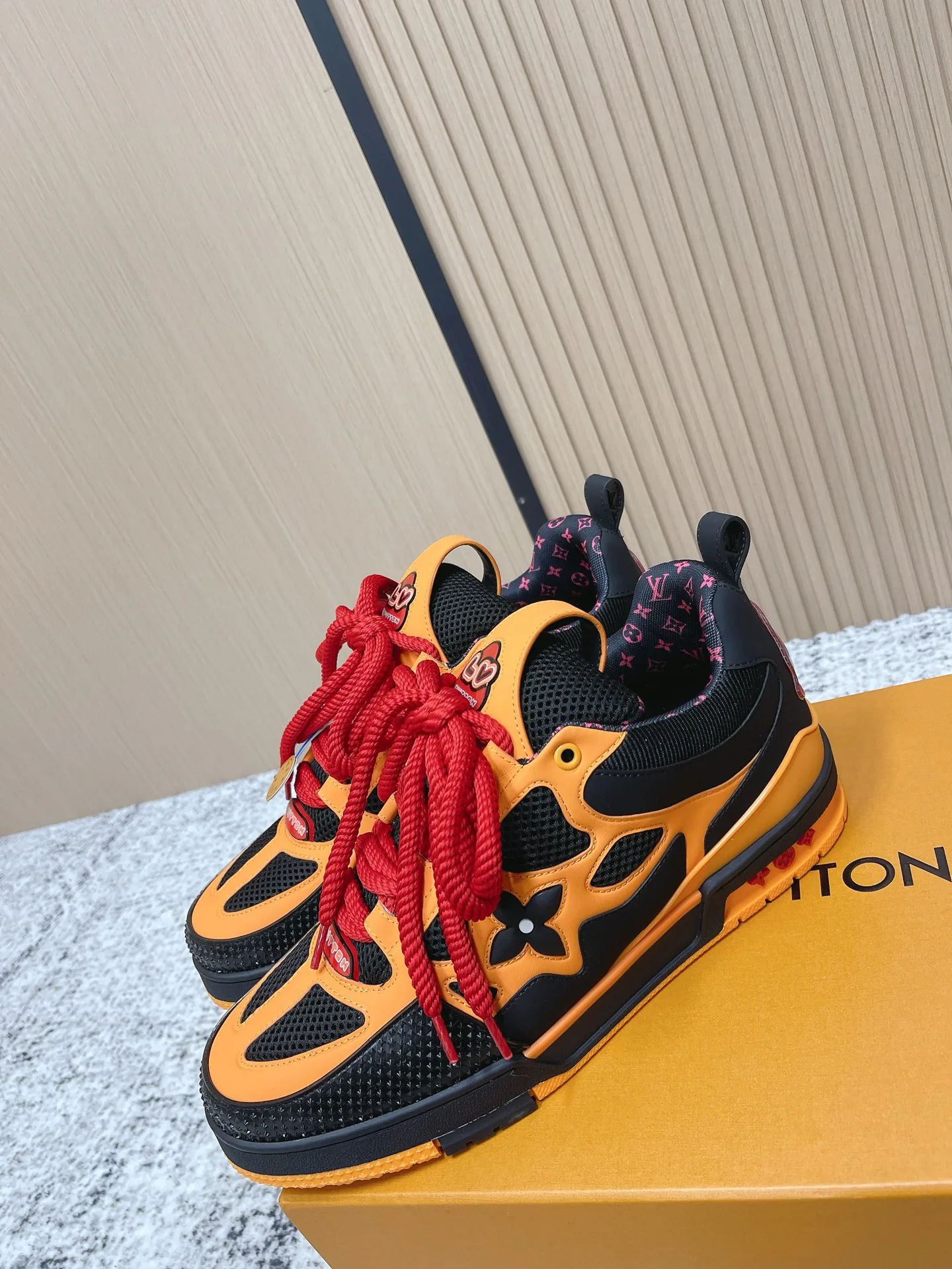 Кроссовки Женские Louis Vuitton 997527