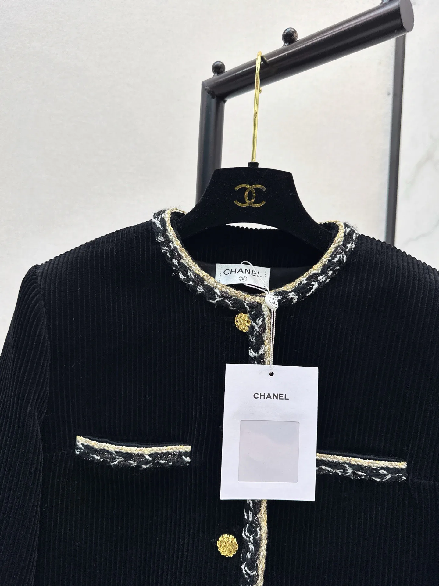 Жакеты Женские Chanel 18031508