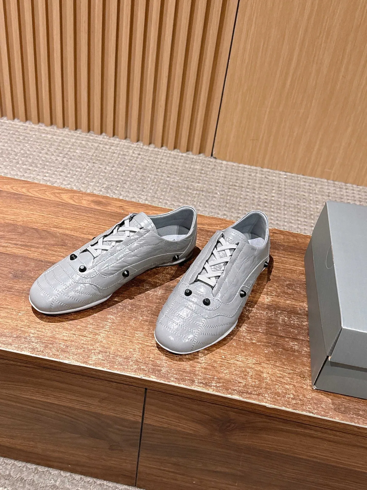 Кроссовки Женские Balenciaga 786236