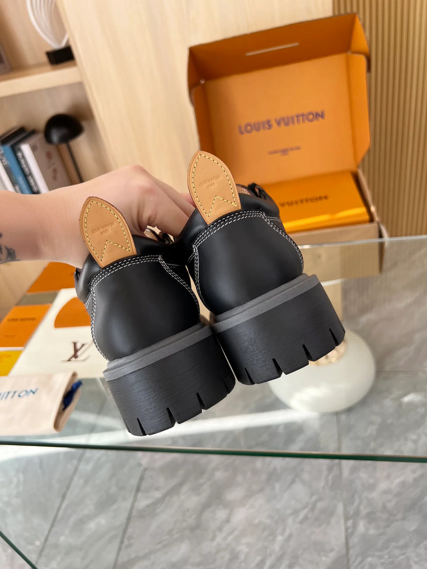 Ботинки Женские Louis Vuitton 1927469