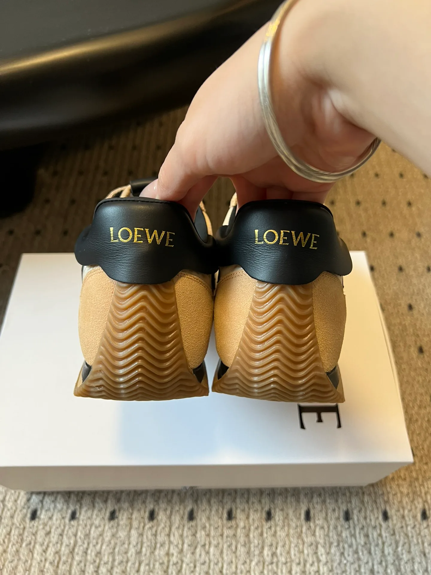Кроссовки Женские Loewe 344059
