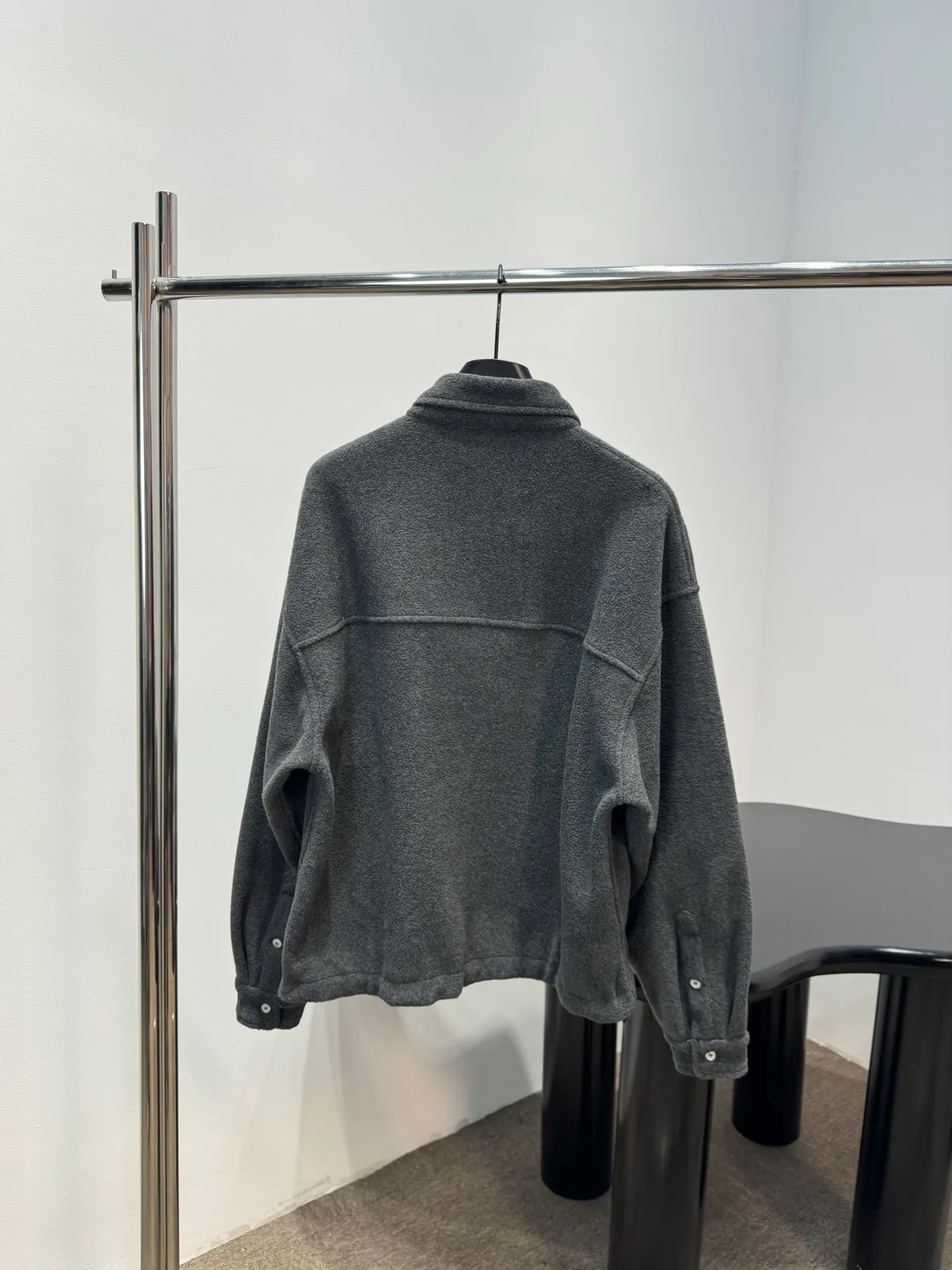 Куртки И Пуховики Женские Miu Miu 18677438