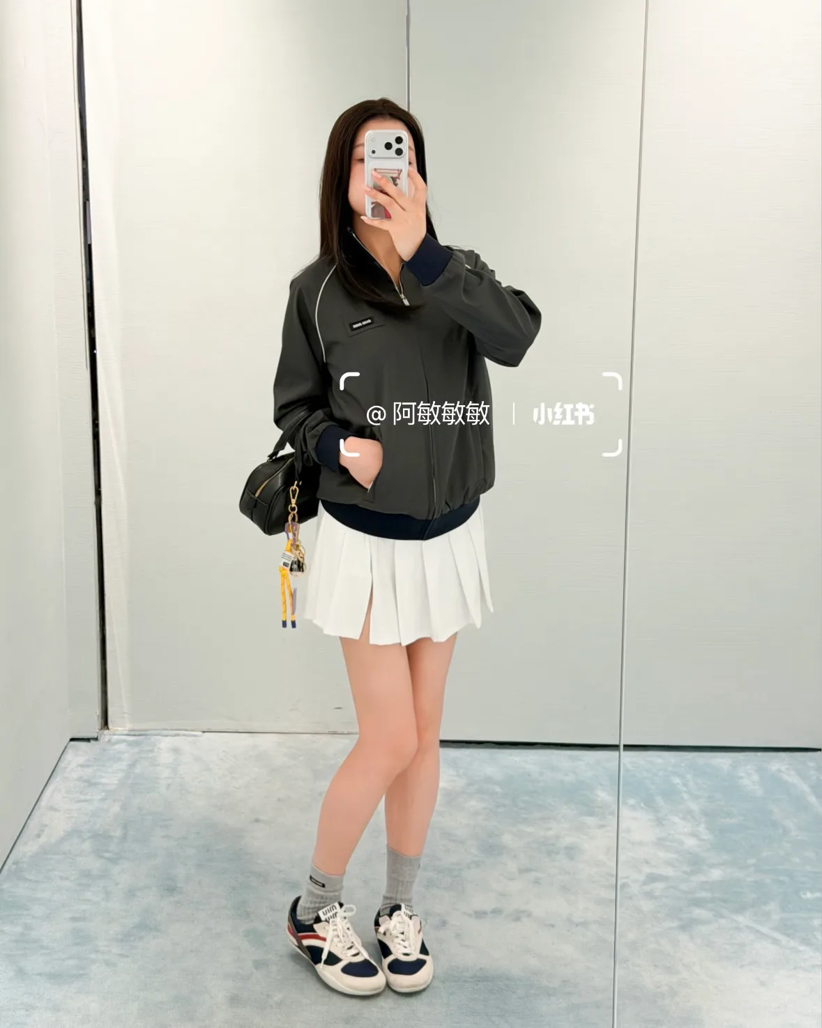 Куртки И Пуховики Женские Miu Miu 18173772