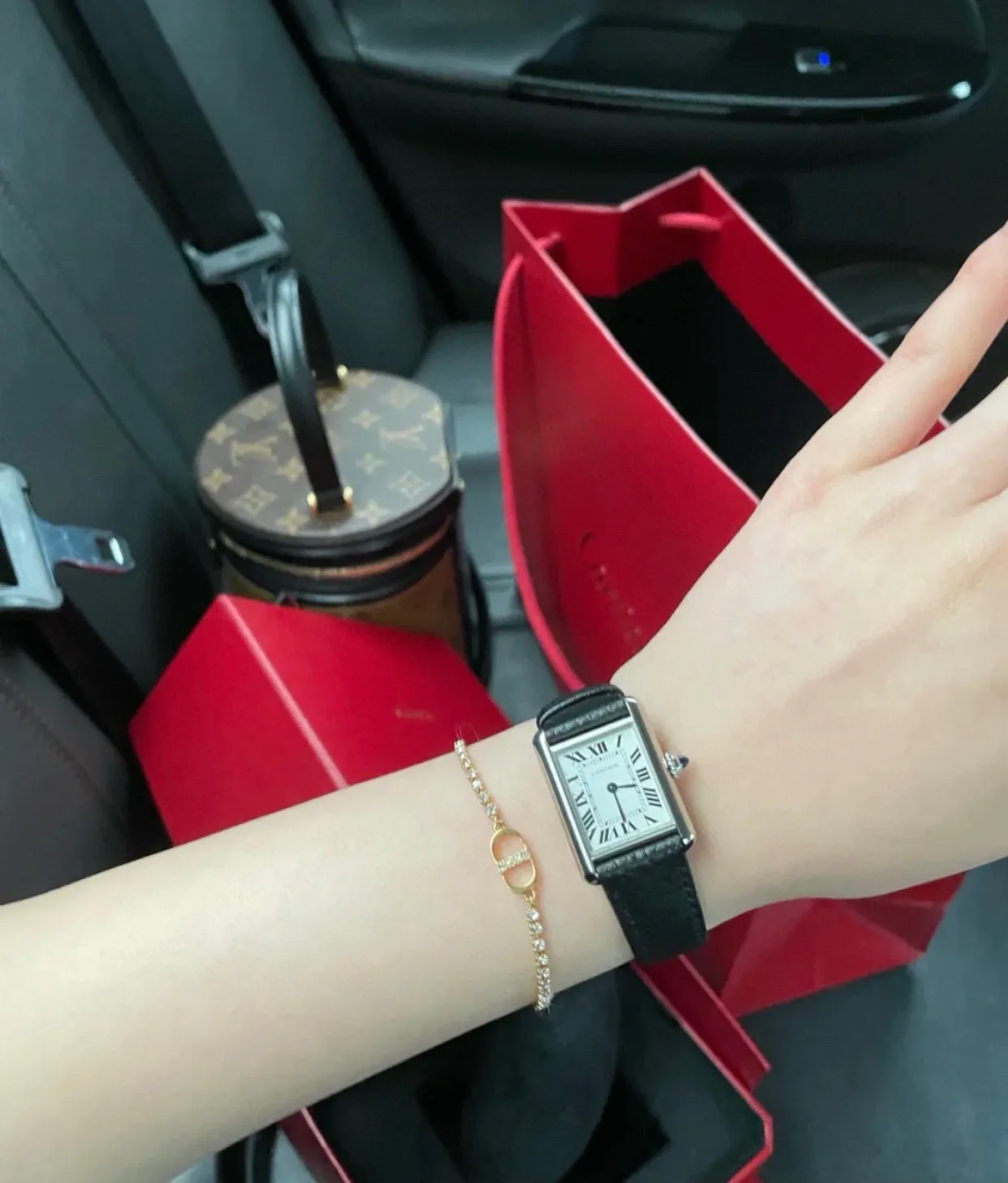 Часы Женские Cartier 17638265
