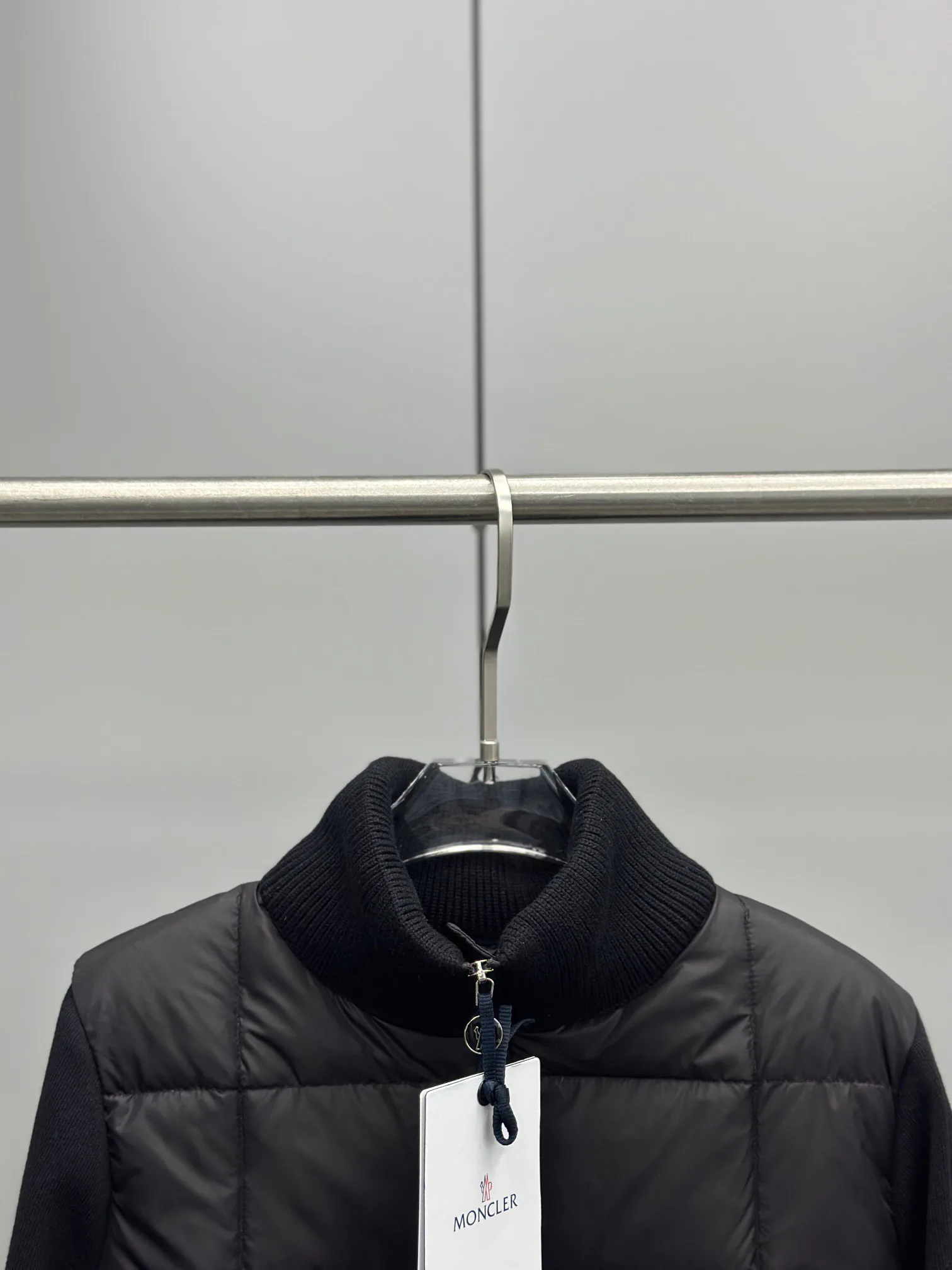 Куртки И Пуховики Женские Moncler 17951430
