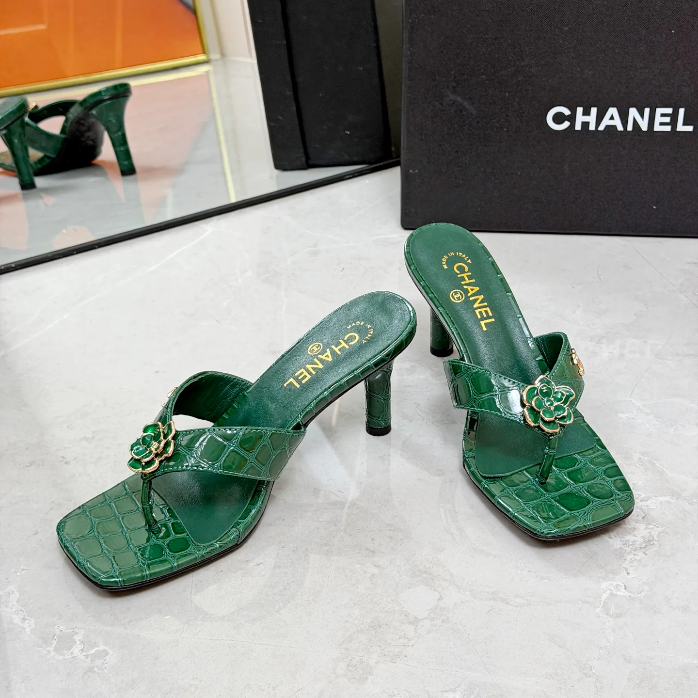 Босоножки Женские Chanel 17335024