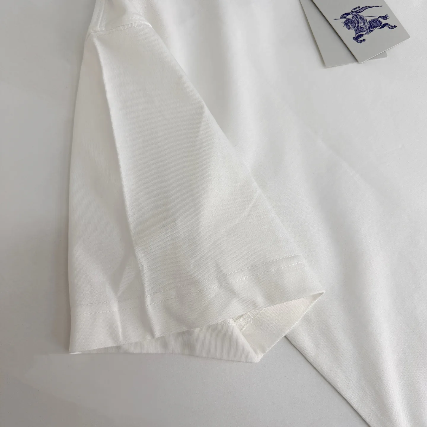 Футболки Женские Burberry 11682560