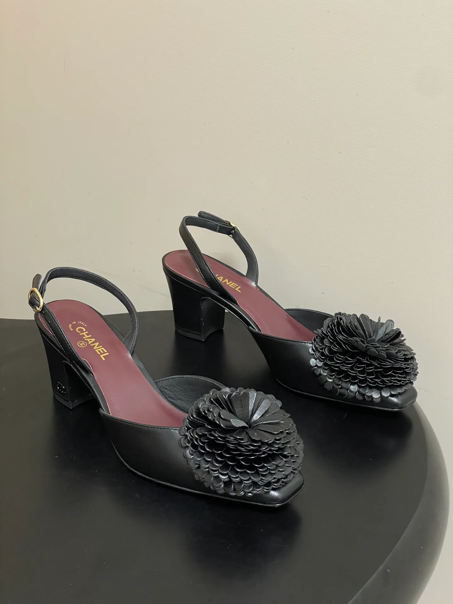 Босоножки Женские Chanel 11680144