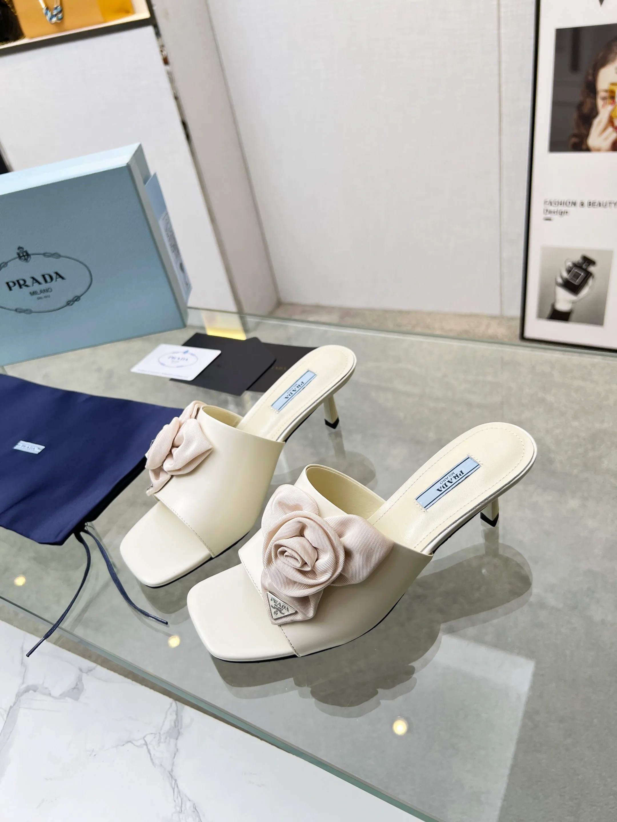 Сандалии Женские Prada 11386430