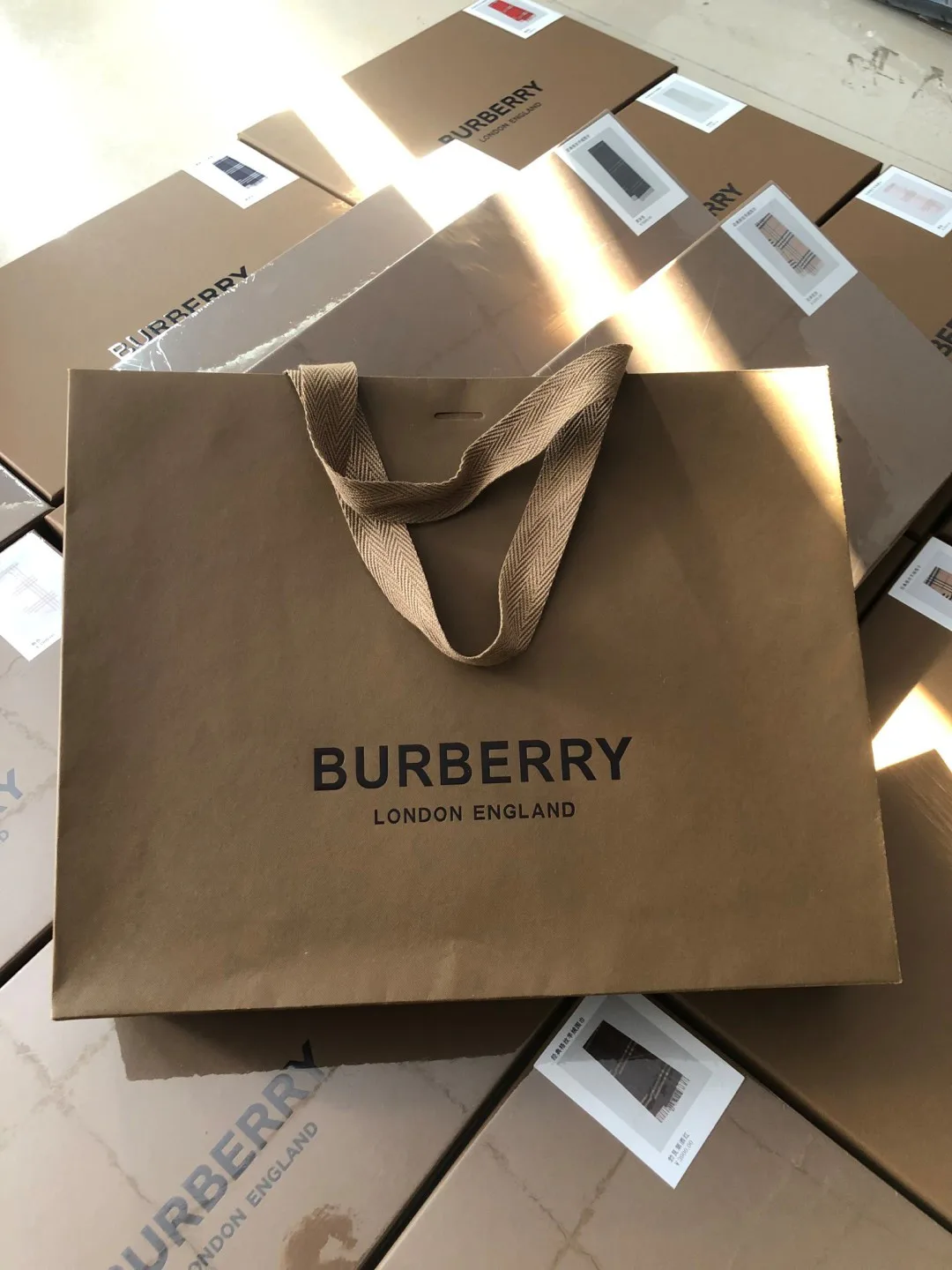 Шарфы Burberry 18141190
