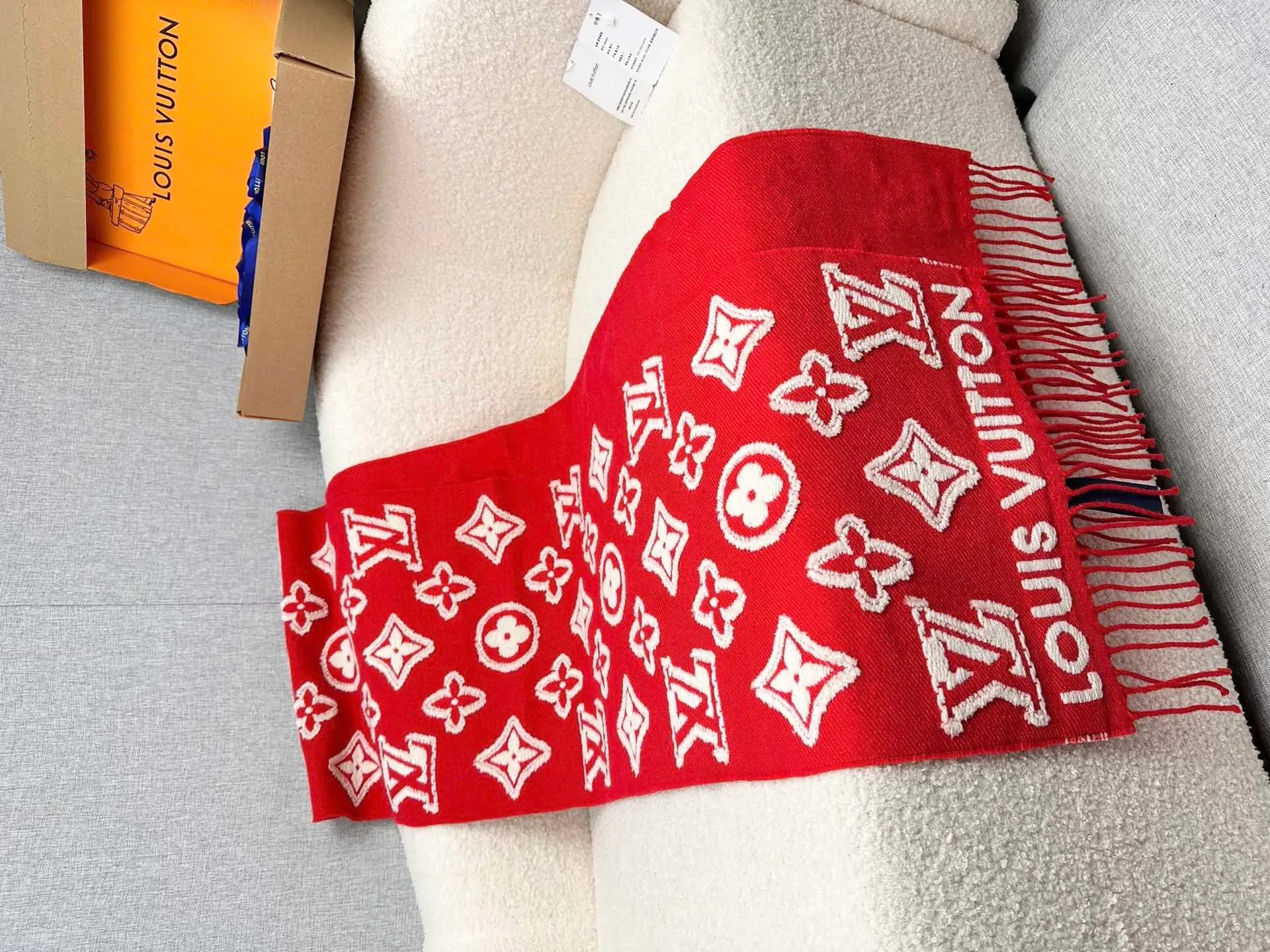 Текстиль Louis Vuitton 1883095