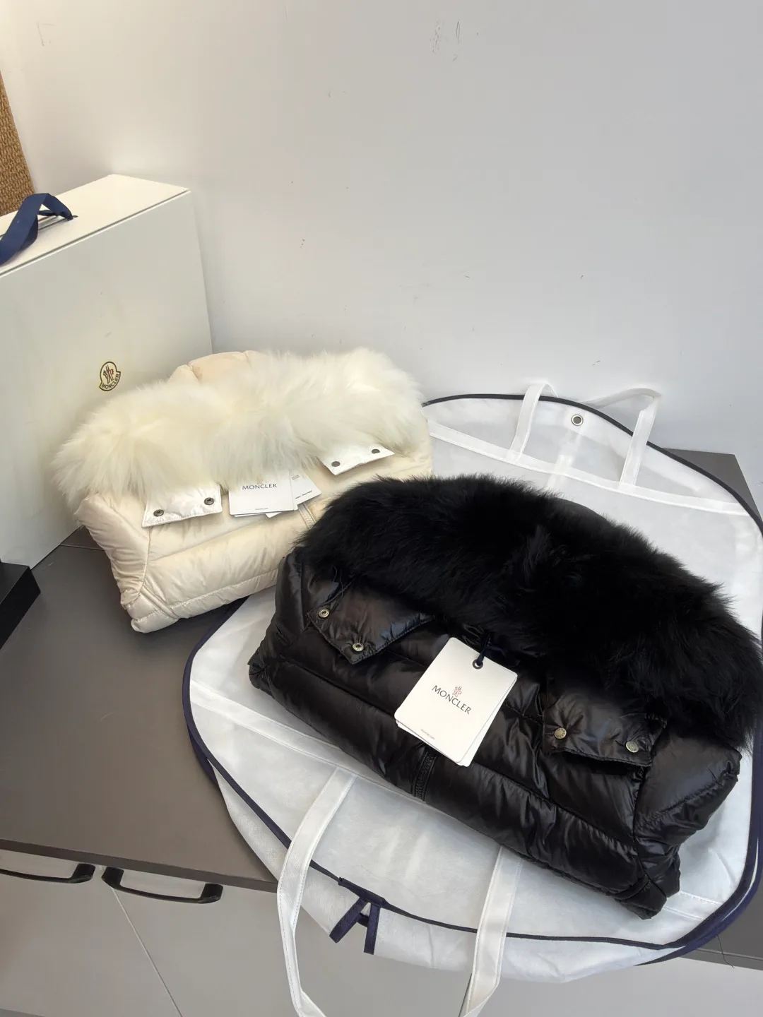 Куртки И Пуховики Женские Moncler 20050982