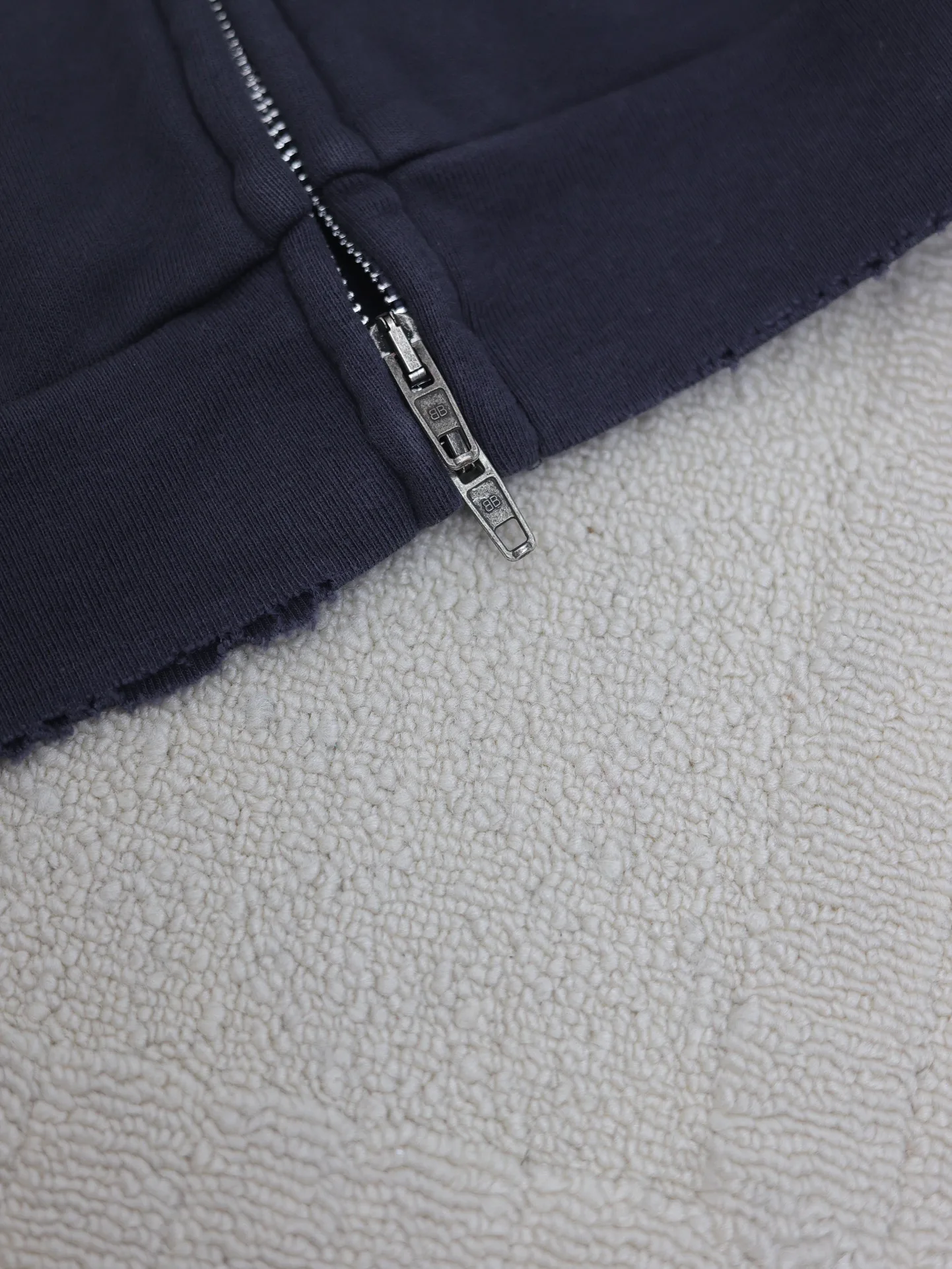 Свитшоты Женские Balenciaga 8381