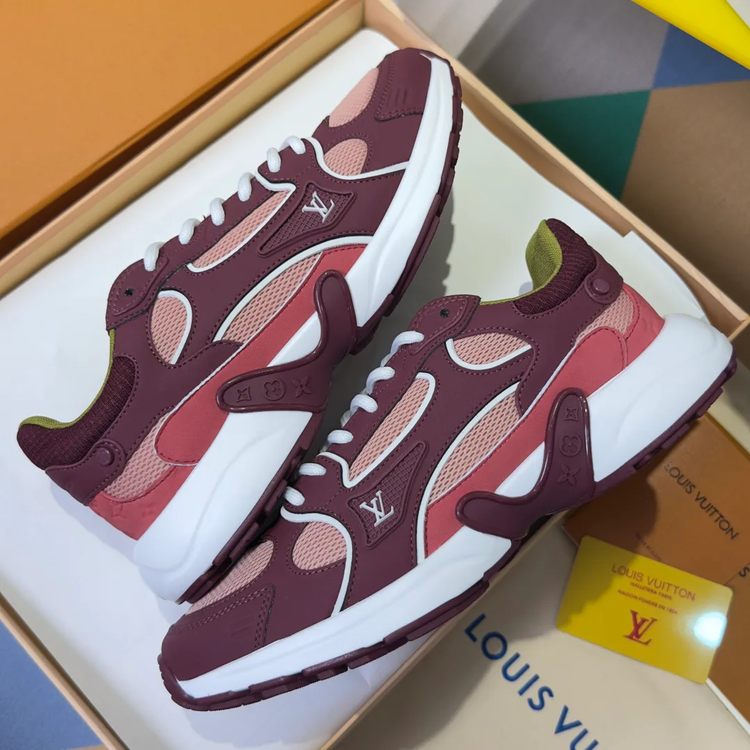 Кроссовки Женские Louis Vuitton 11646820