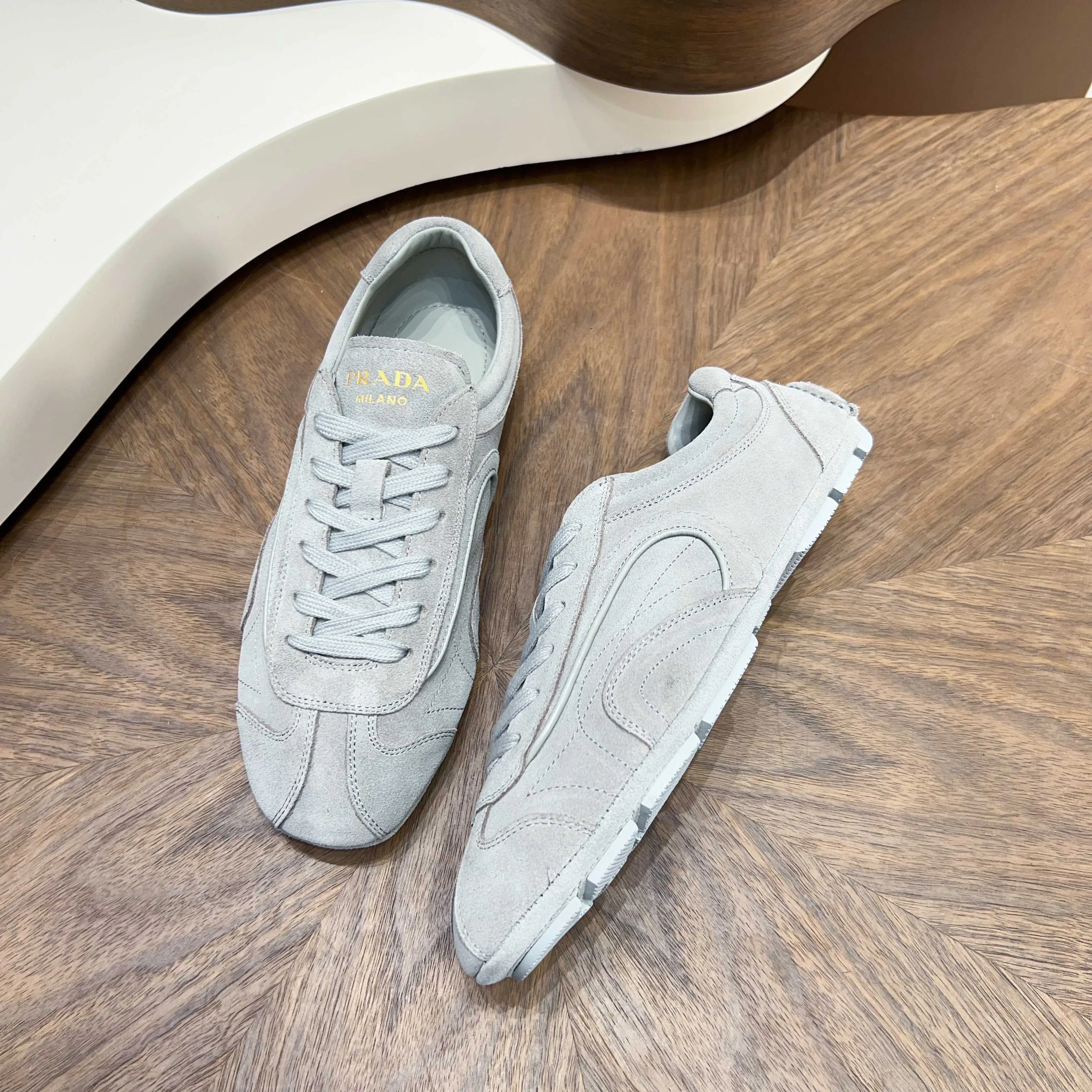 Кроссовки Мужские Prada 12651045