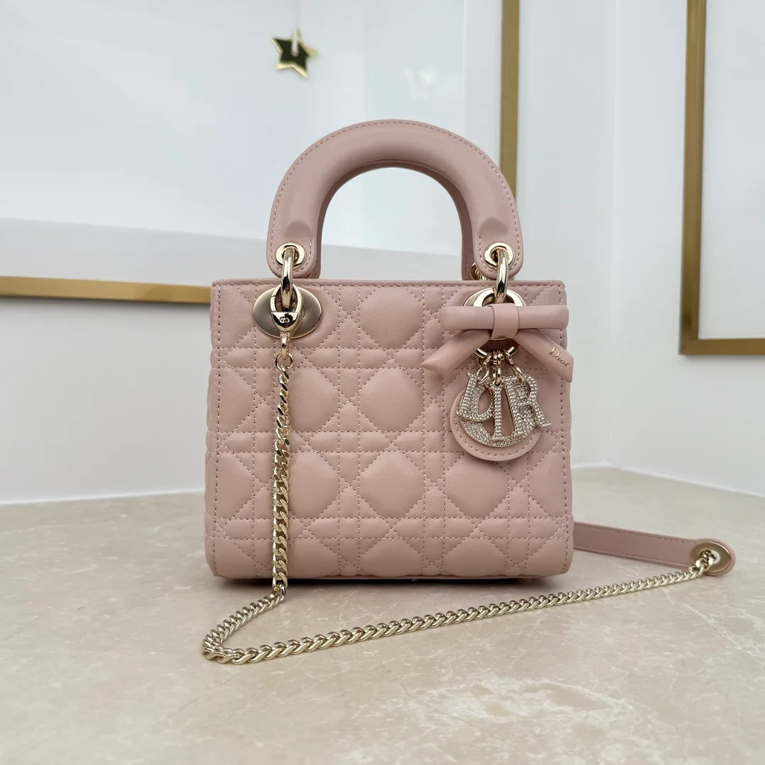 Классические Сумки Женские Christian Dior 18116218