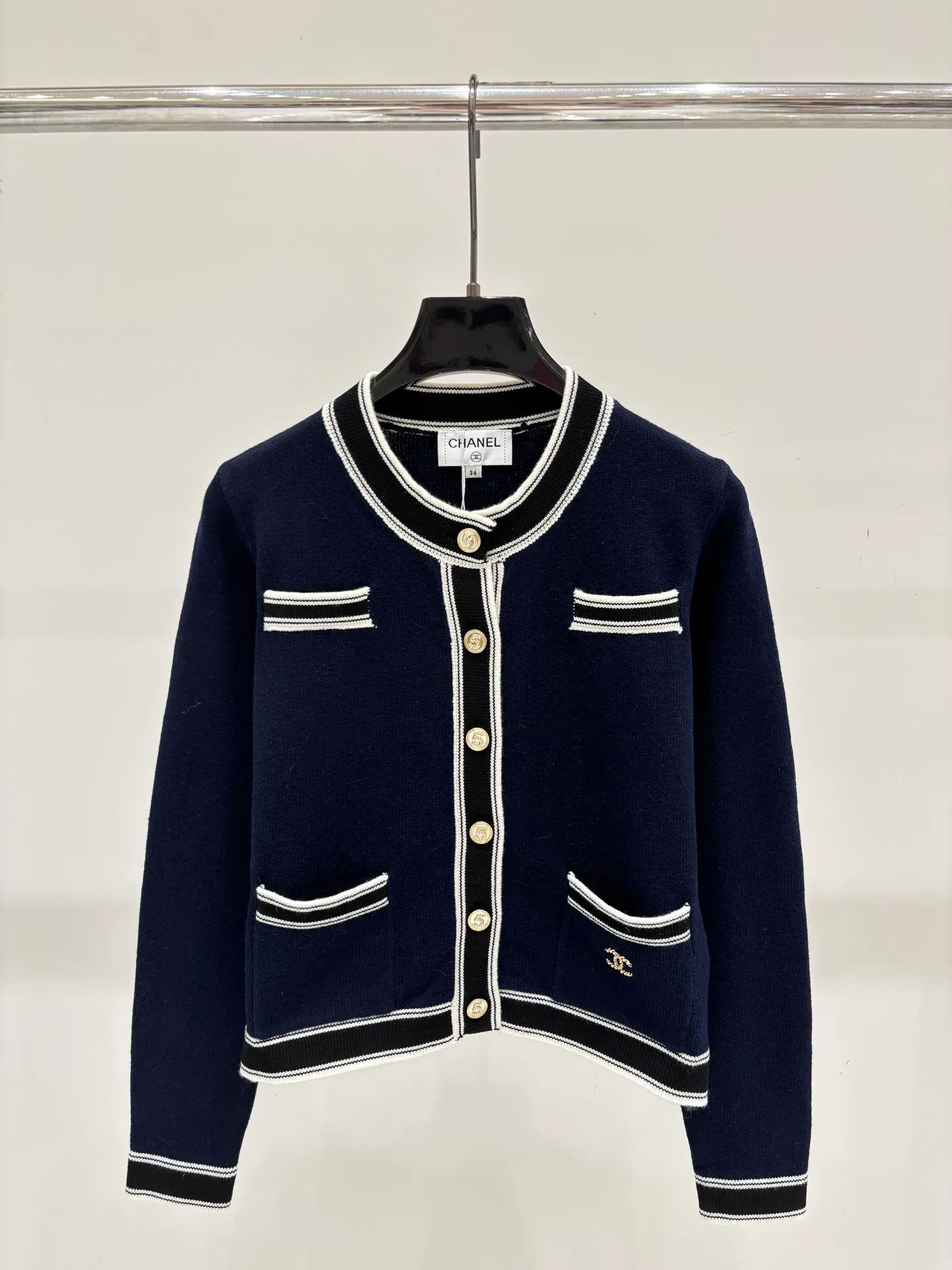 Джемперы И Свитеры Женские Chanel 17953420