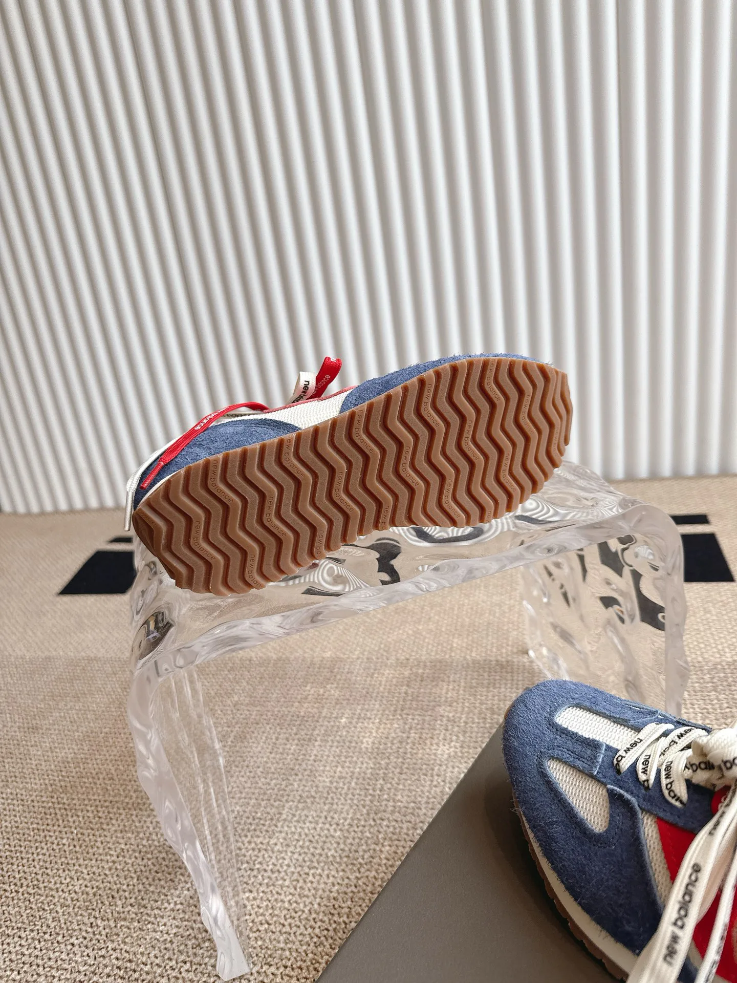 Кроссовки Женские New Balance 28304