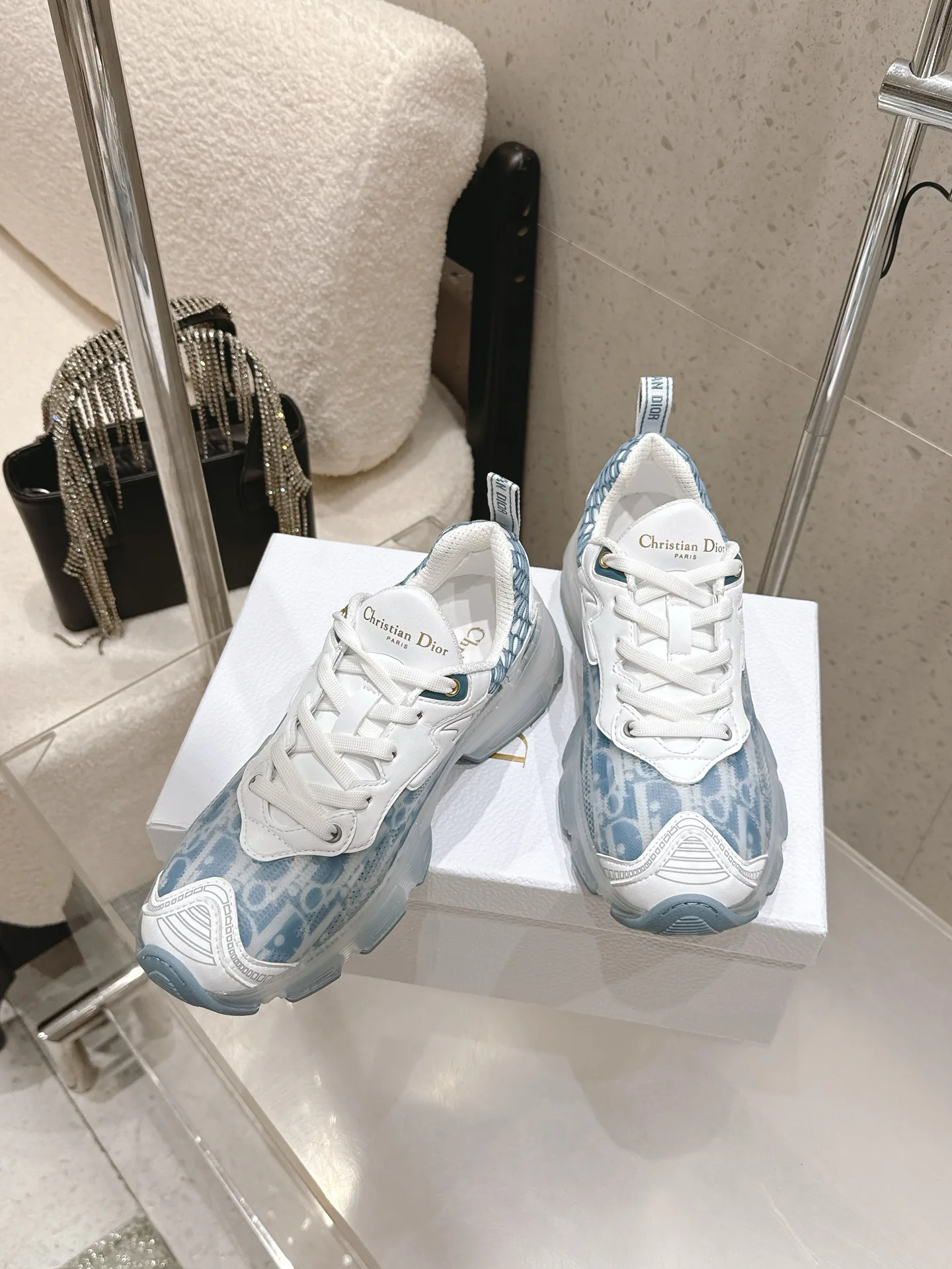 Кроссовки Женские Christian Dior 13135198