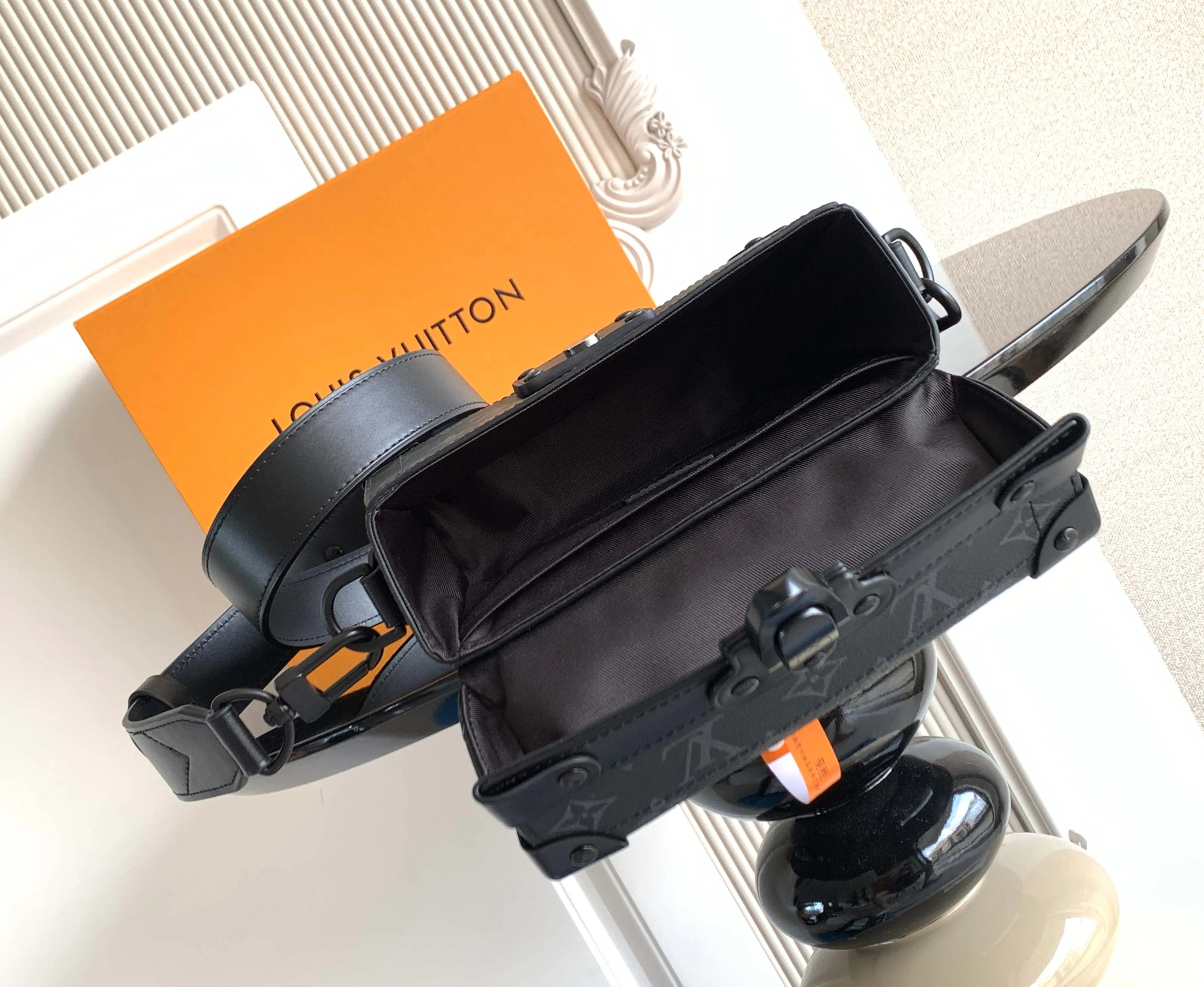 Сумки На Ремне Женские Louis Vuitton 163659