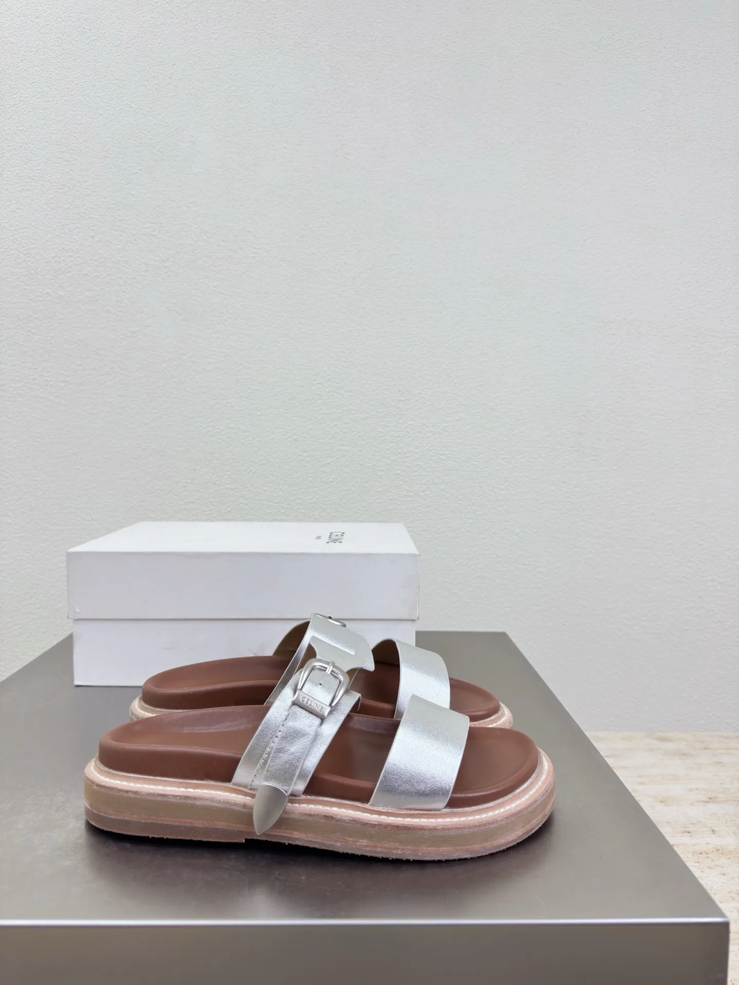 Шлепанцы Женские Celine 5084455