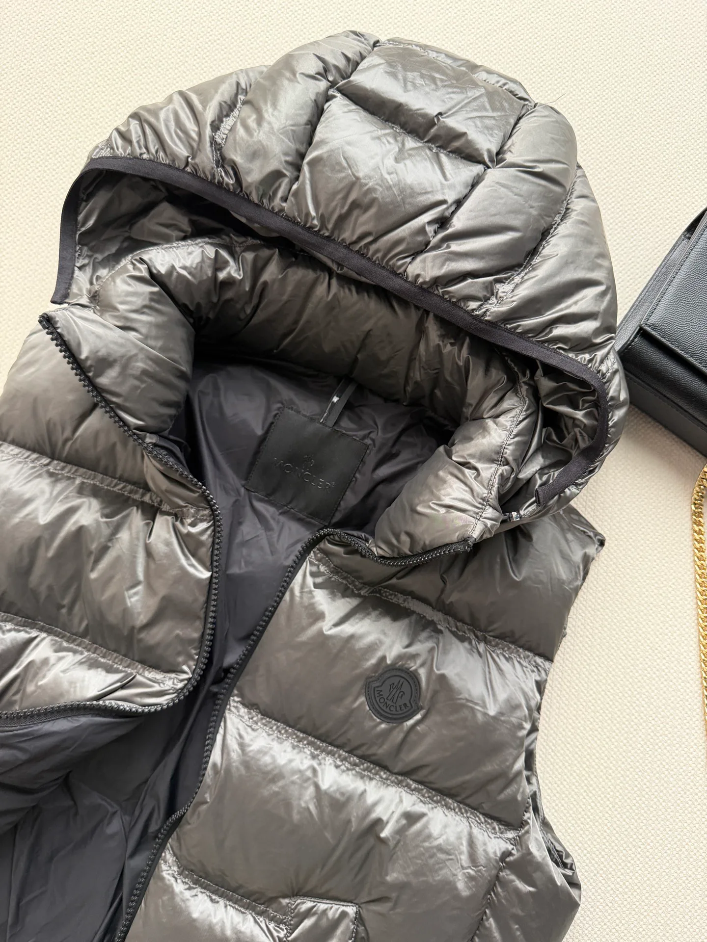 Жилеты Женские Moncler 18983628