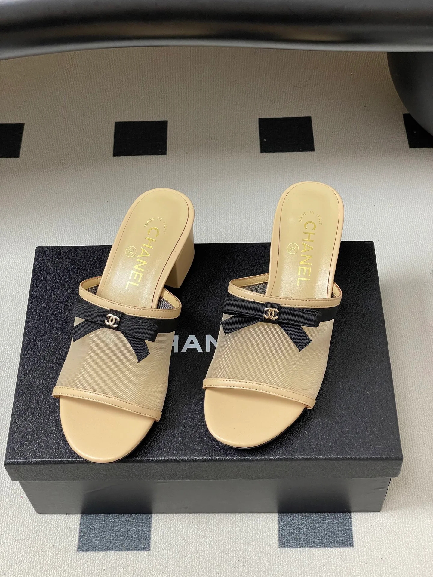 Босоножки Женские Chanel 13162933